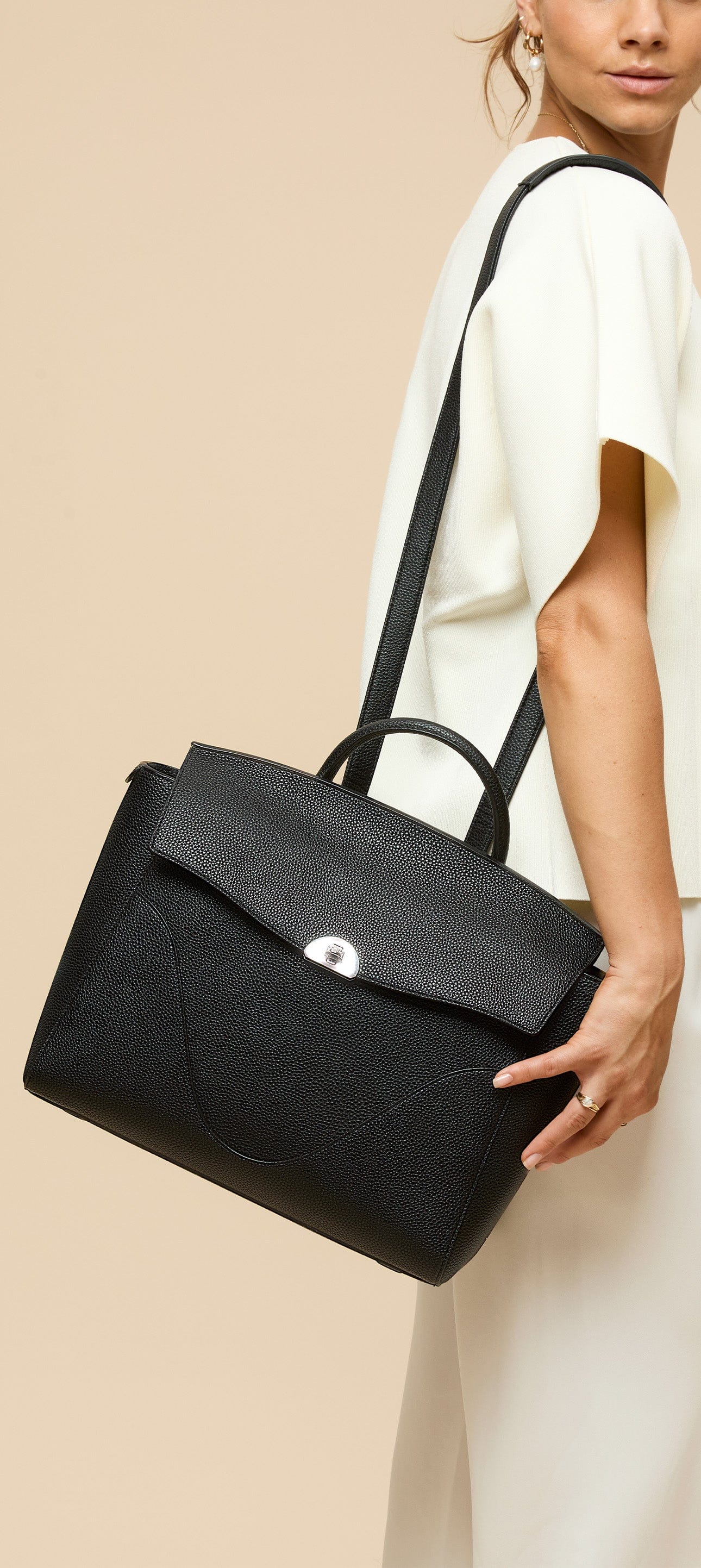 Travel Bags - OLEADA