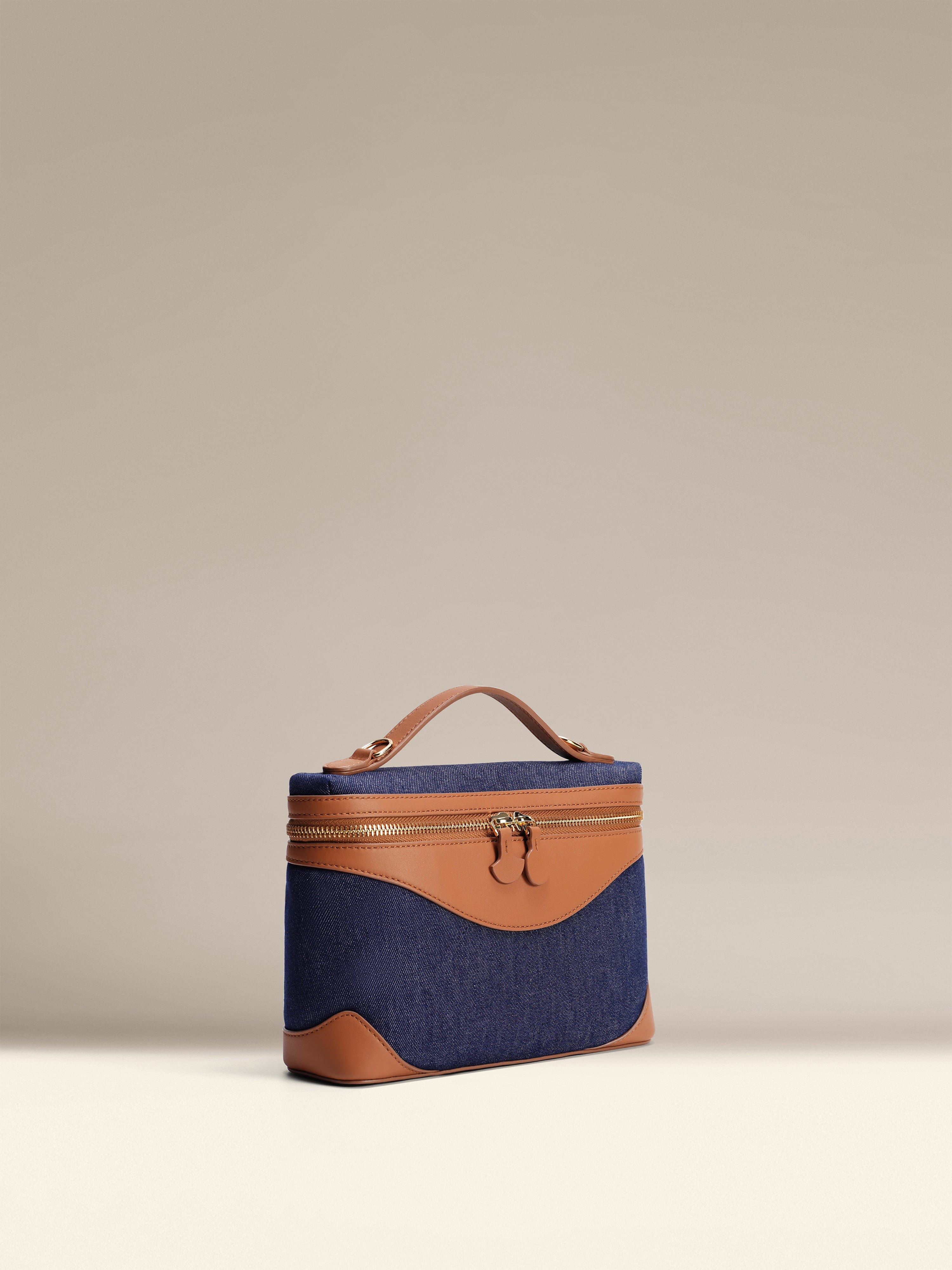 OLEADA Leather Handbag > Women Work Bag > Top Handle Bag > Shoulder Bag > Mini Bag Mini Anchor Bag NutsDenim