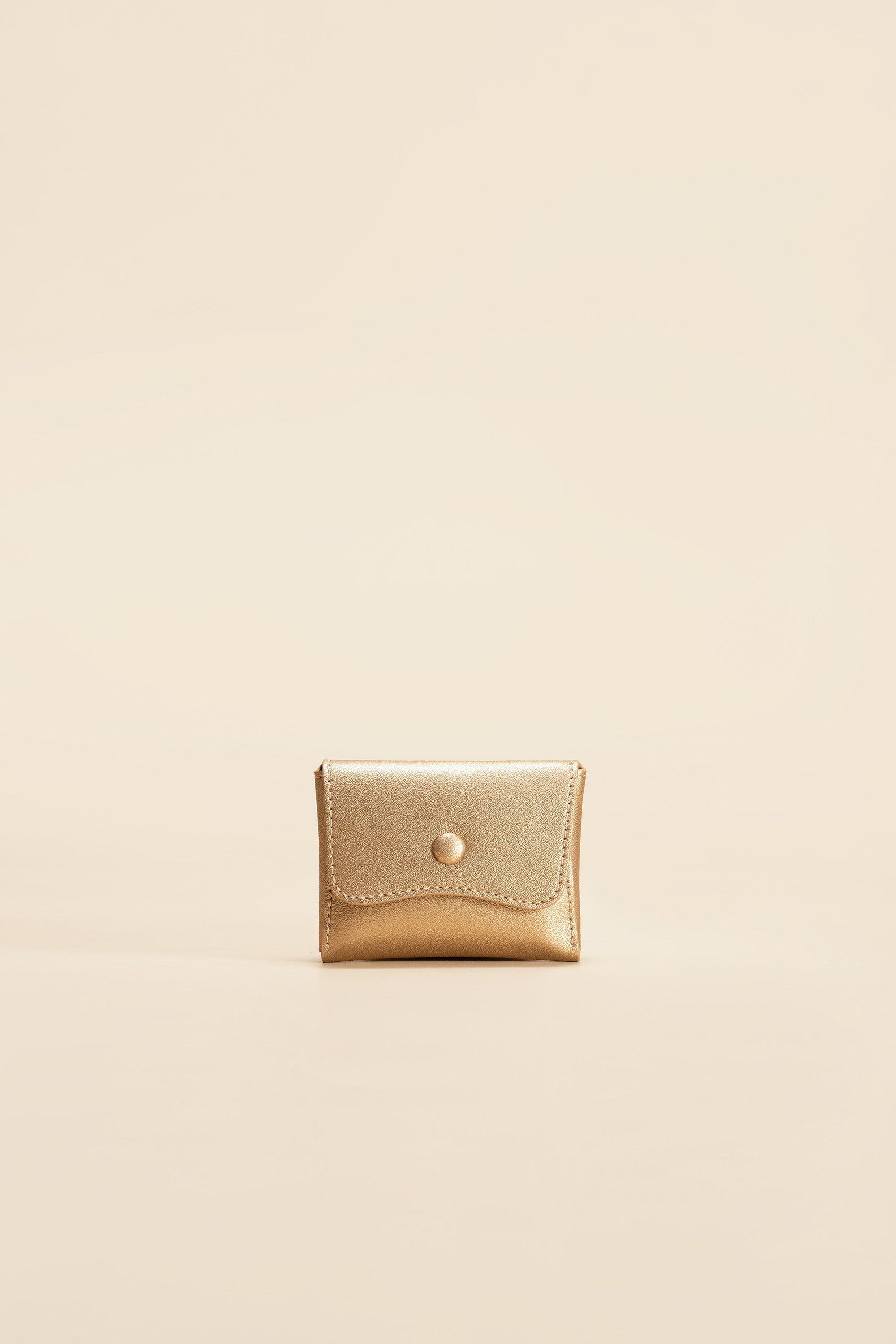 OLEADA NYC Apparel and Accessories > Women > Small Leather Goods > Leather Cardholder Brisa Card Holder