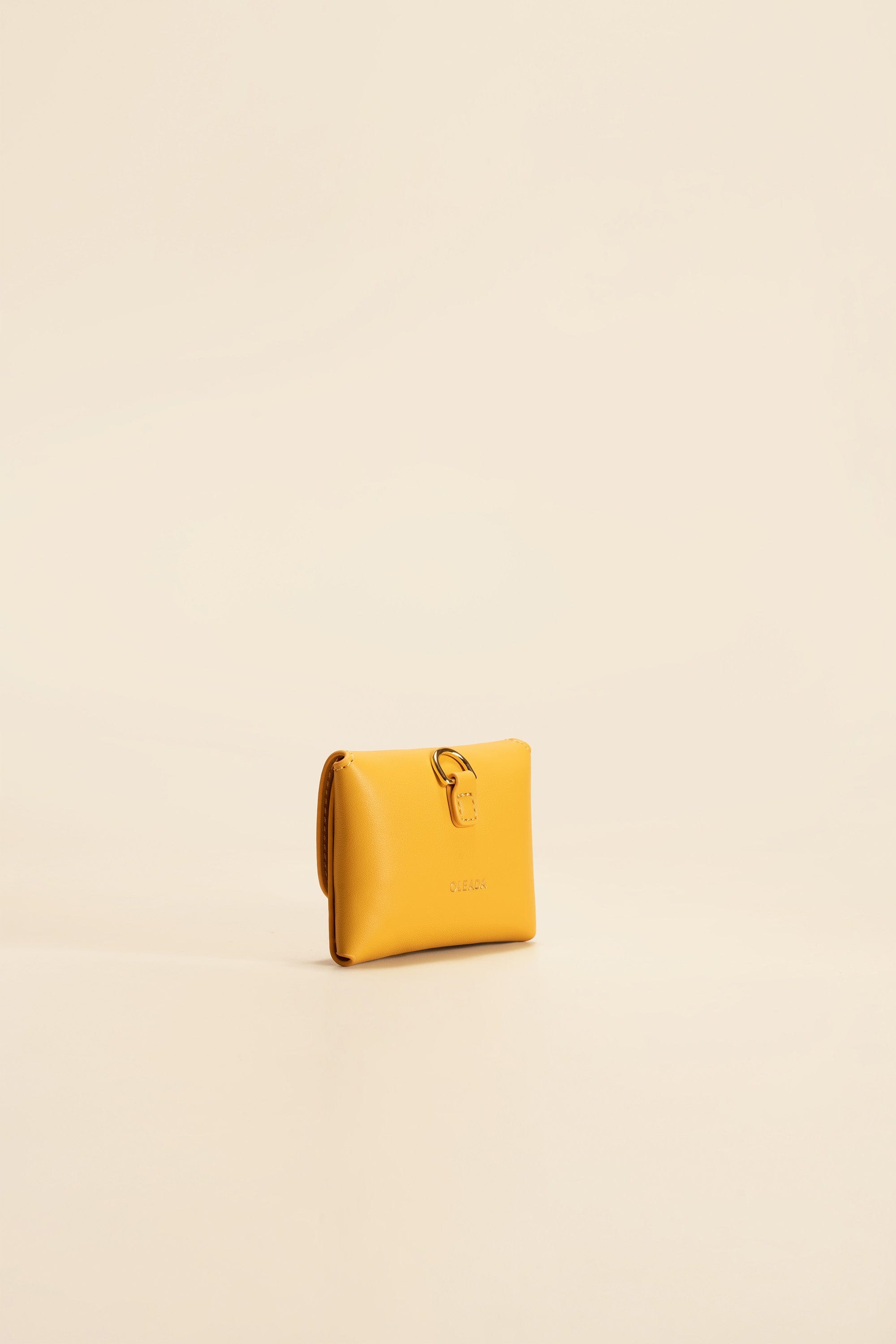 OLEADA NYC Apparel and Accessories > Women > Small Leather Goods > Leather Cardholder Brisa Card Holder