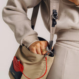 OLEADA NYC Apparel and Accessories > Women > Small Leather Goods > Leather Cardholder Color_Abu Dhabi AnyBucket