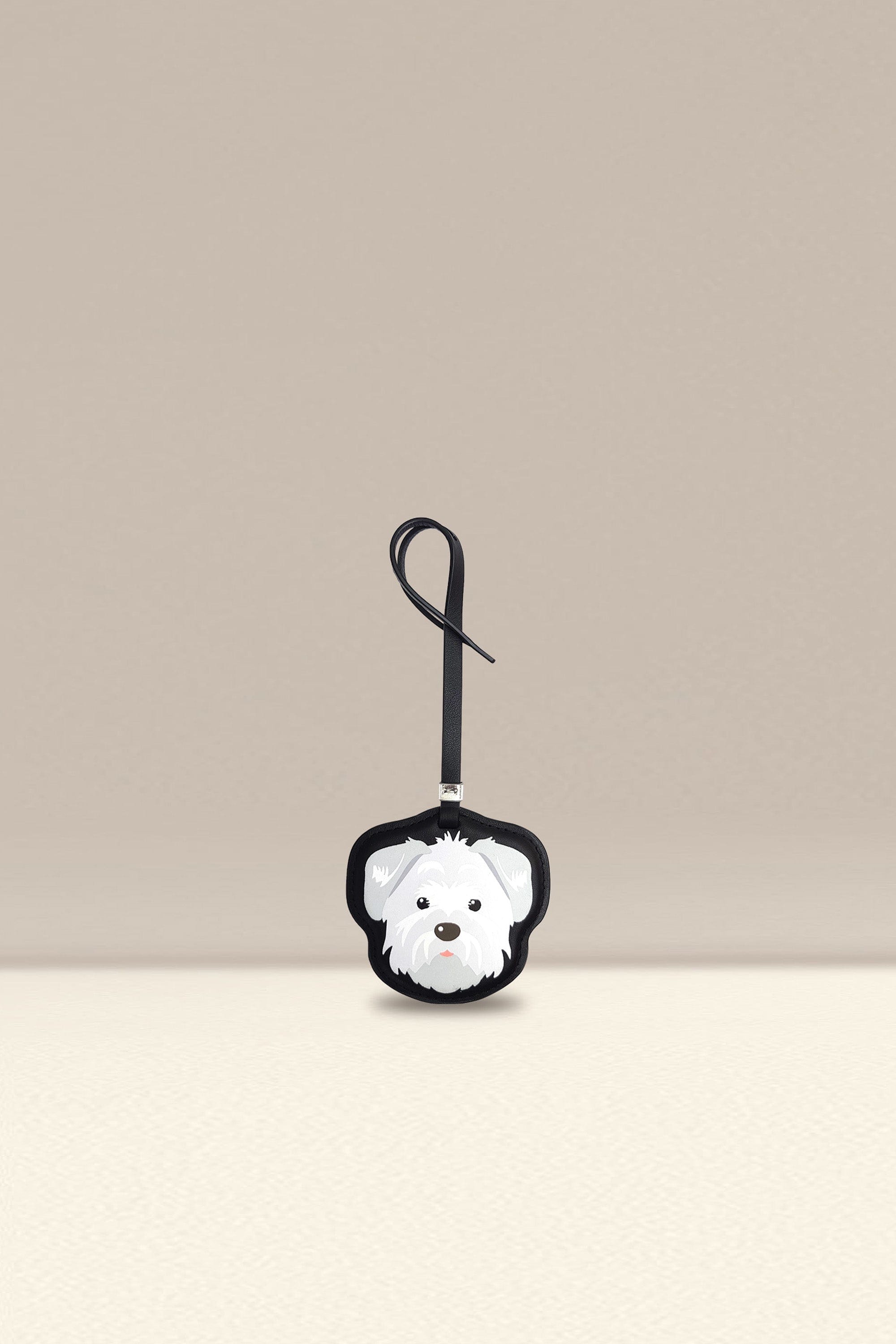 OLEADA NYC Apparel and Accessories > Women > Small Leather Goods > Leather Cardholder Color_Cloud Beach Charm