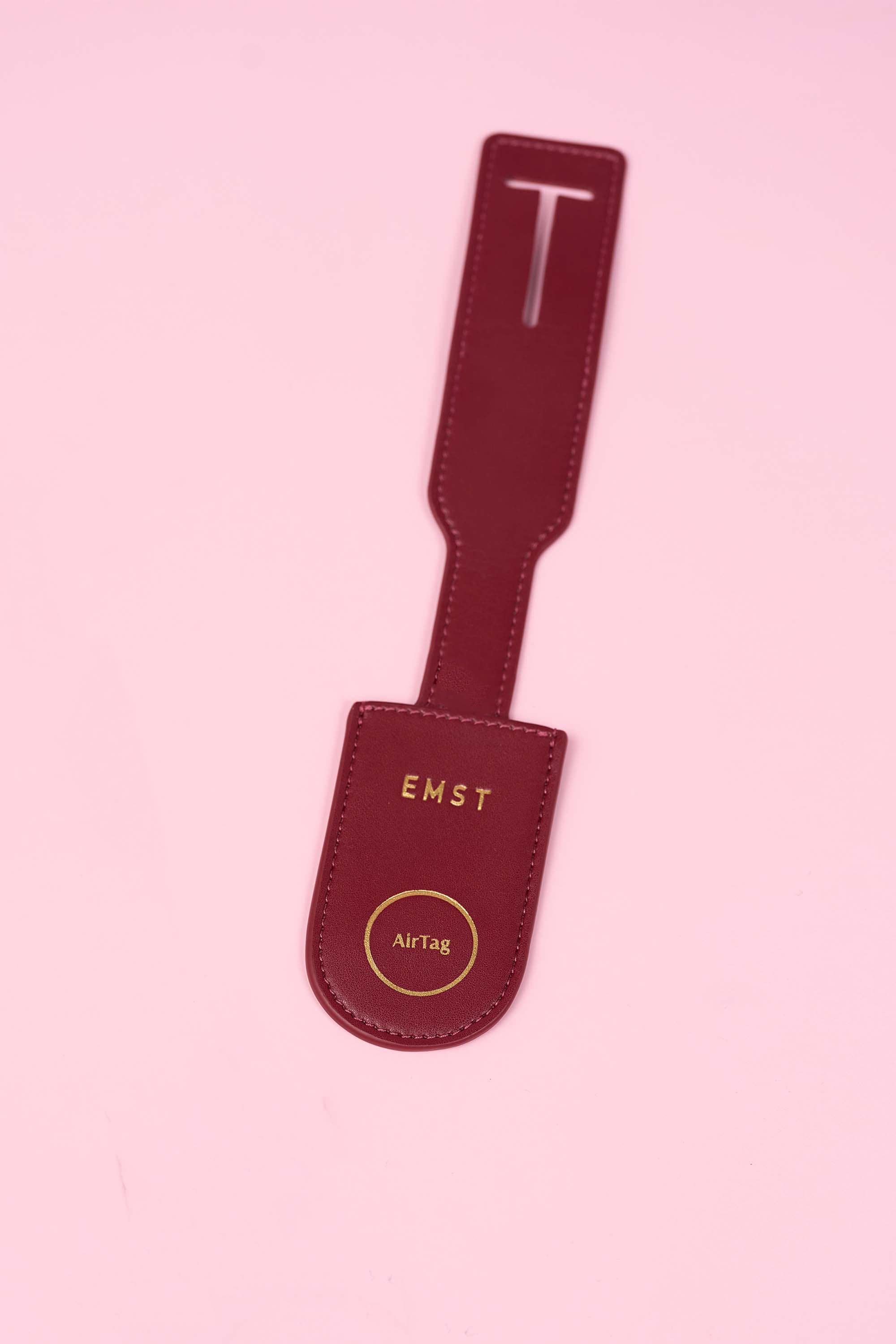 OLEADA NYC Apparel and Accessories > Women > Small Leather Goods > Leather Case Atlas Emotional Support Luggage Tag