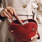 OLEADA NYC Apparel and Accessories > Women > Small Leather Goods > Leather Case Large Le Coeur