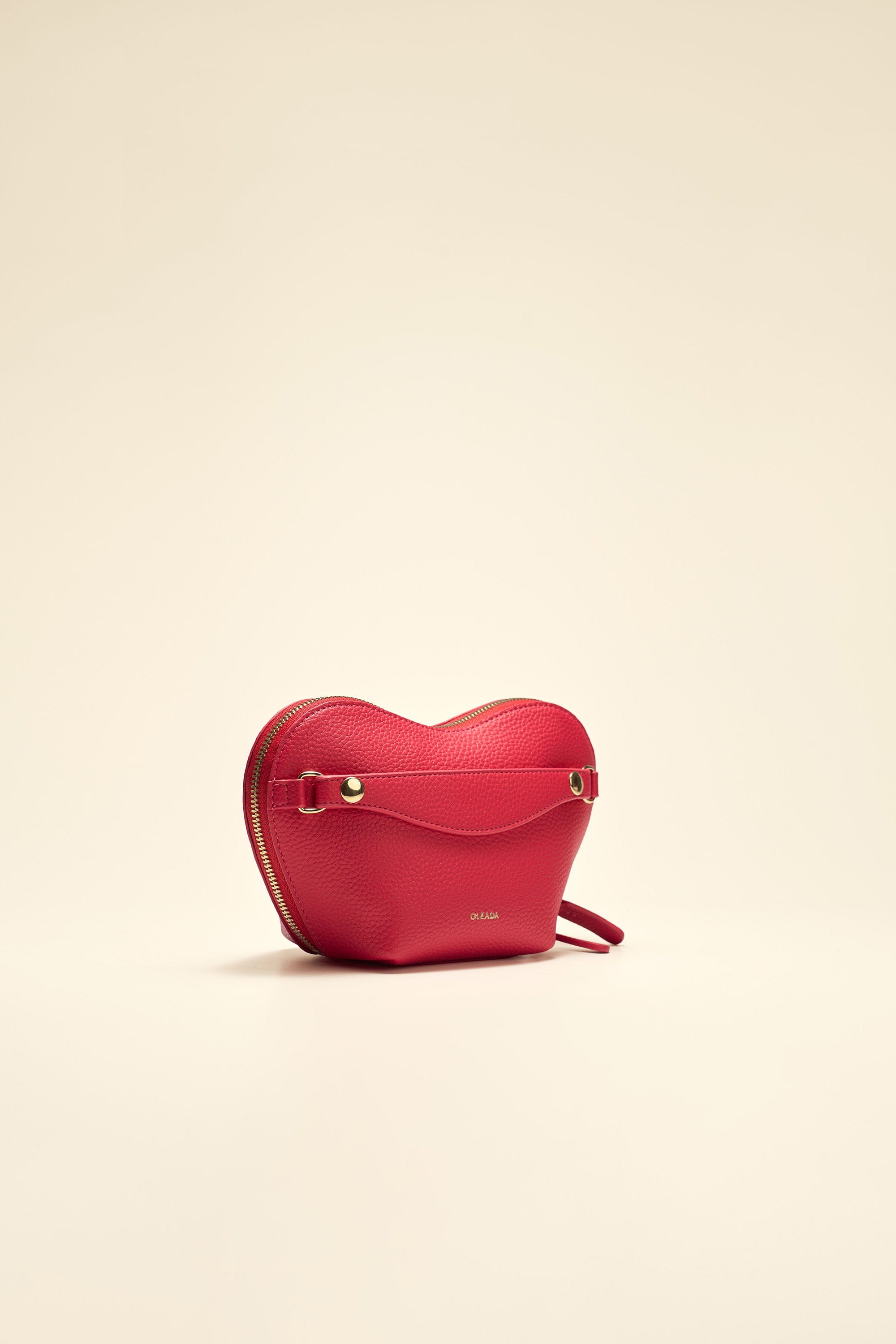 OLEADA NYC Apparel and Accessories > Women > Small Leather Goods > Leather Case Large Le Coeur