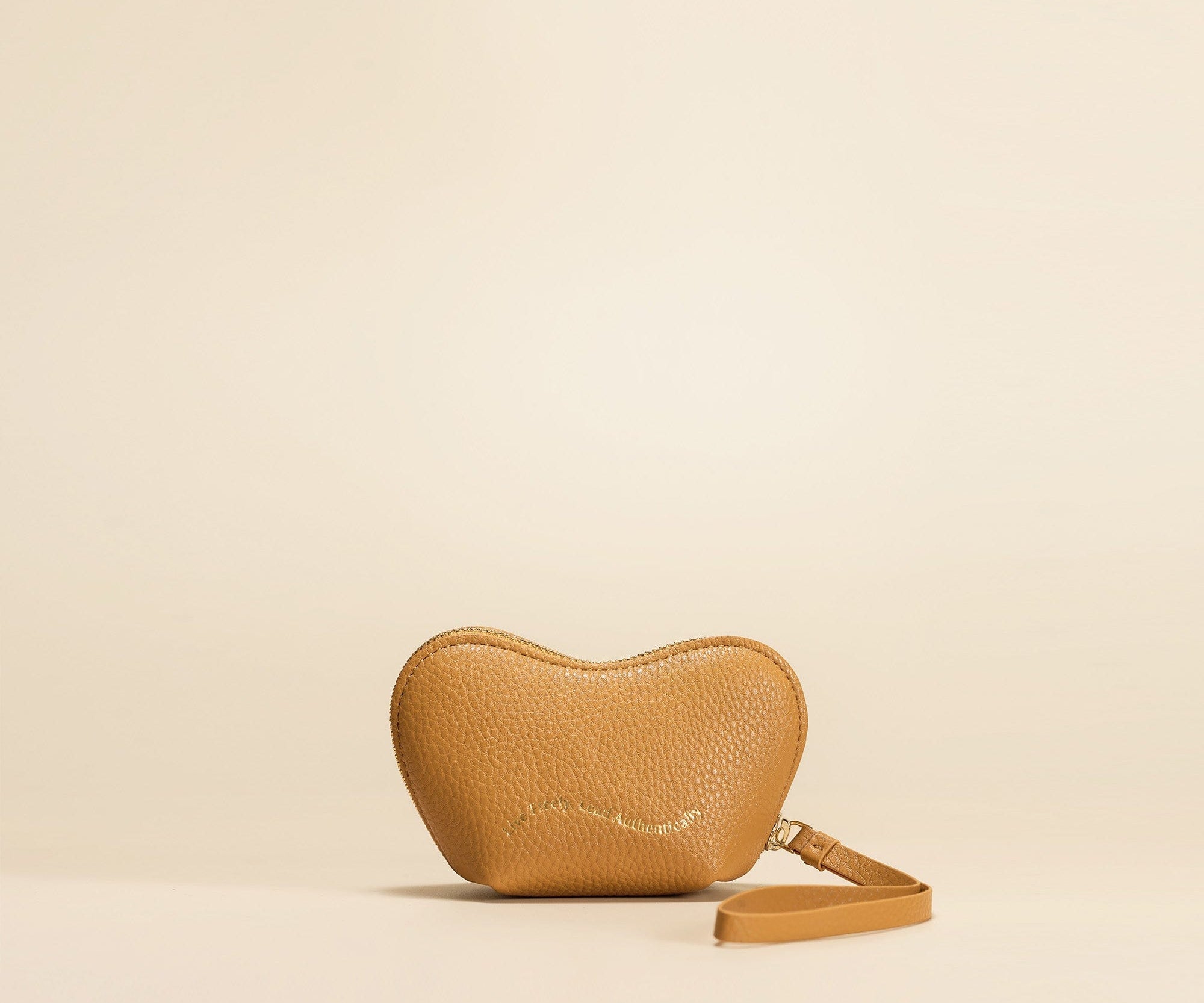 OLEADA NYC Apparel and Accessories > Women > Small Leather Goods > Leather Case Mini Le Coeur Pouch