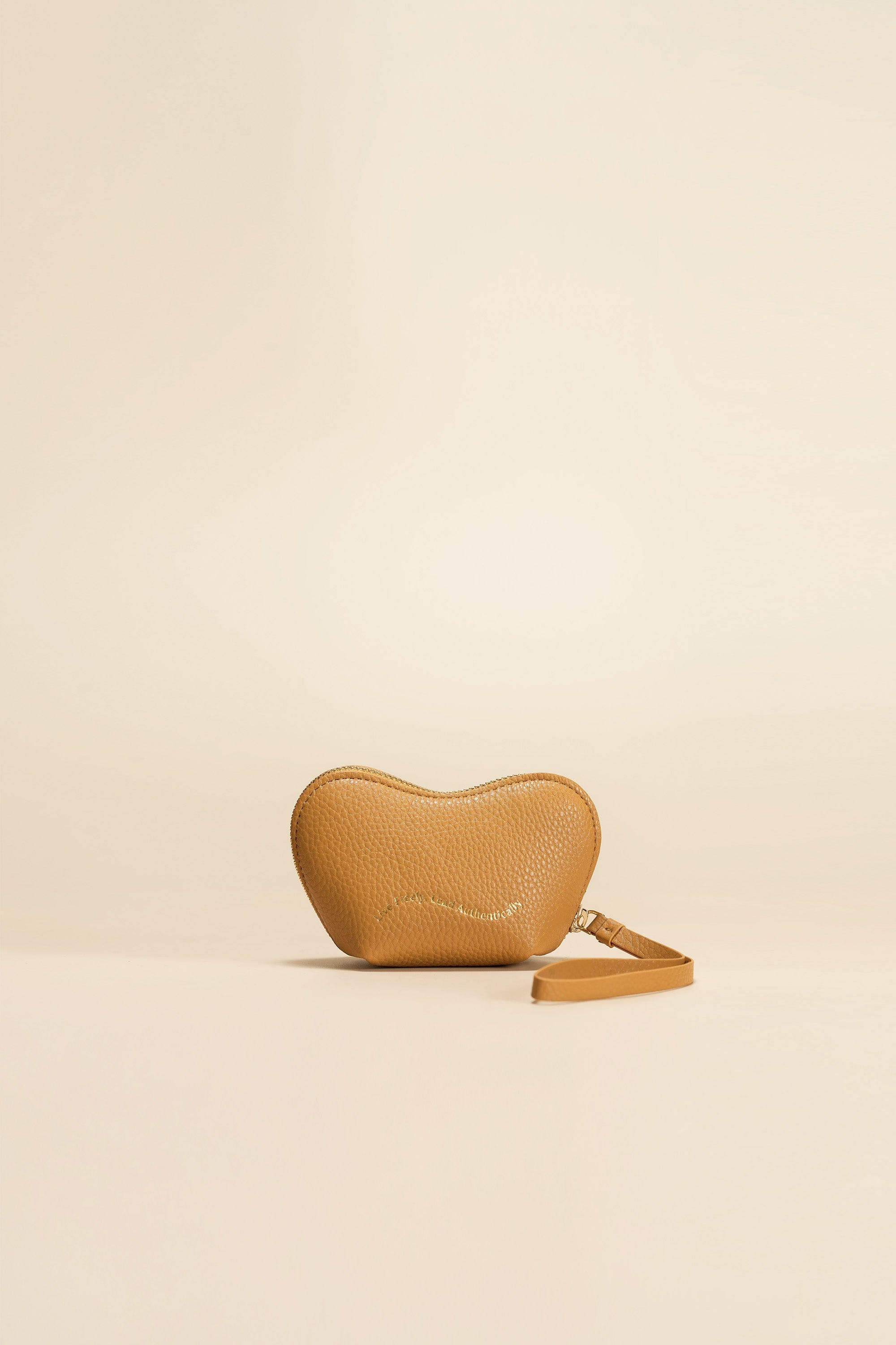 OLEADA NYC Apparel and Accessories > Women > Small Leather Goods > Leather Case Mini Le Coeur Pouch