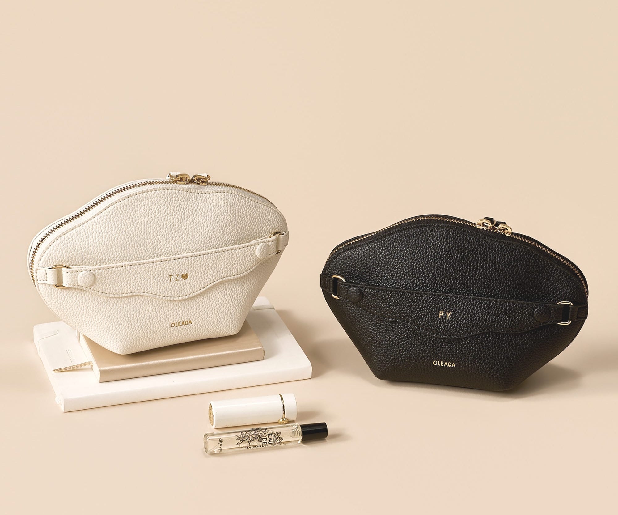 OLEADA NYC Apparel and Accessories > Women > Small Leather Goods > Leather Case The Dream Pouch