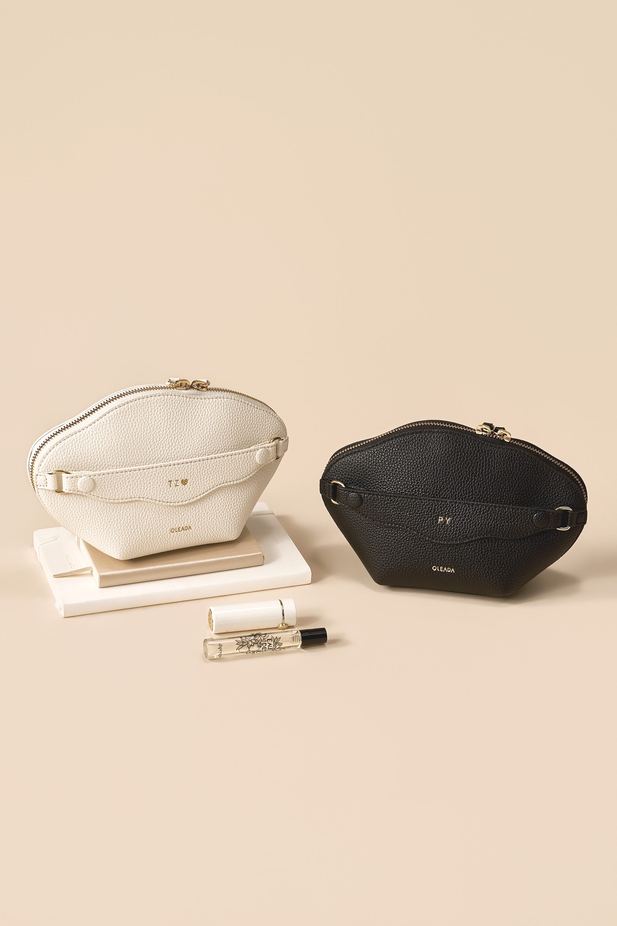 OLEADA NYC Apparel and Accessories > Women > Small Leather Goods > Leather Case The Dream Pouch
