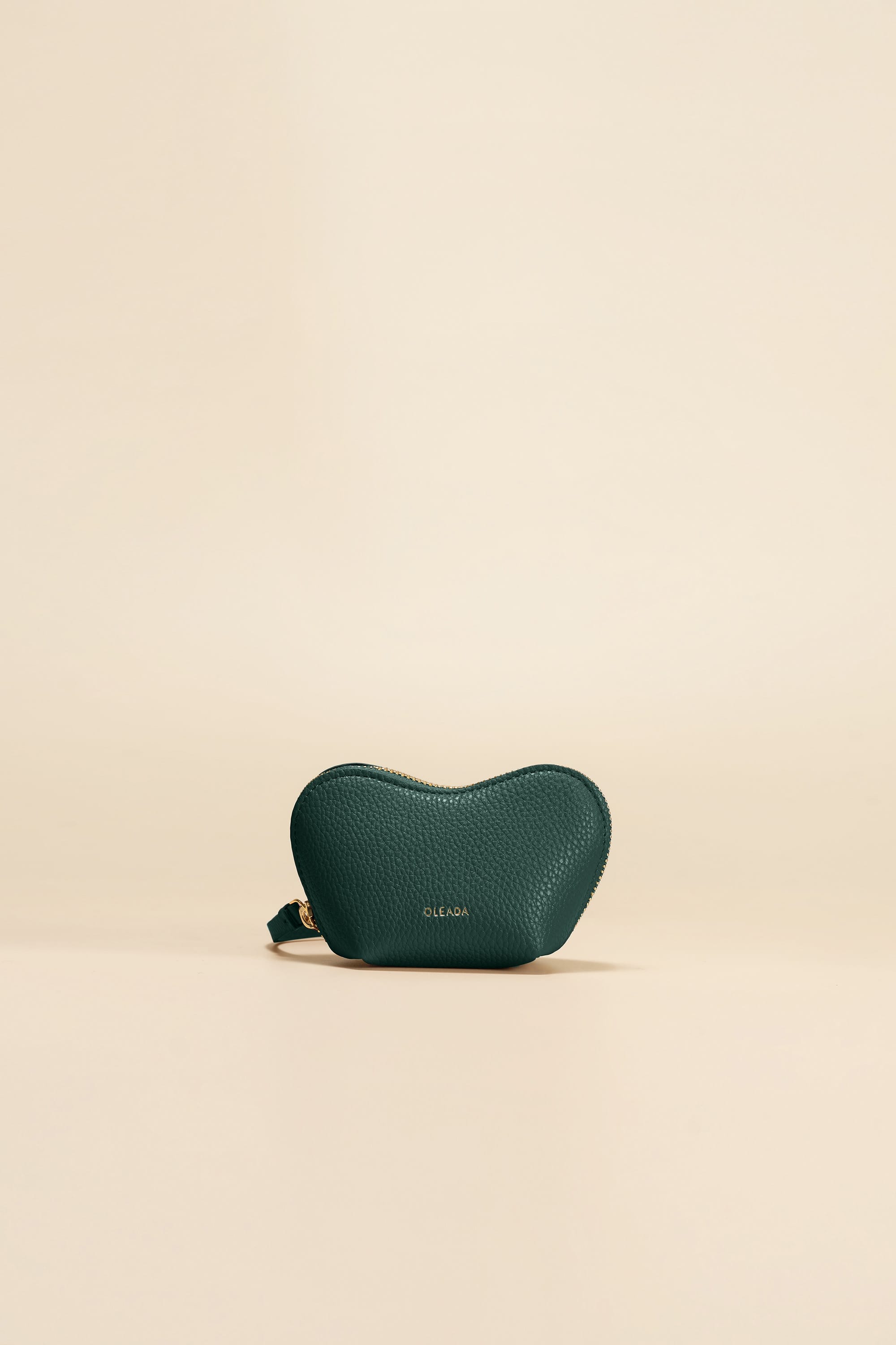 OLEADA NYC Apparel and Accessories > Women > Small Leather Goods > Leather Case The Mini Love Pouch
