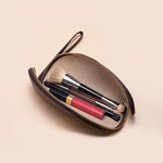 OLEADA NYC Apparel and Accessories > Women > Small Leather Goods > Leather Glasses Case Color_Cocoa Wavy Case