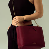 OLEADA NYC Apparel and Accessories > Women > Small Leather Goods > Leather Hand Bag Color_Scarlet Book Tote