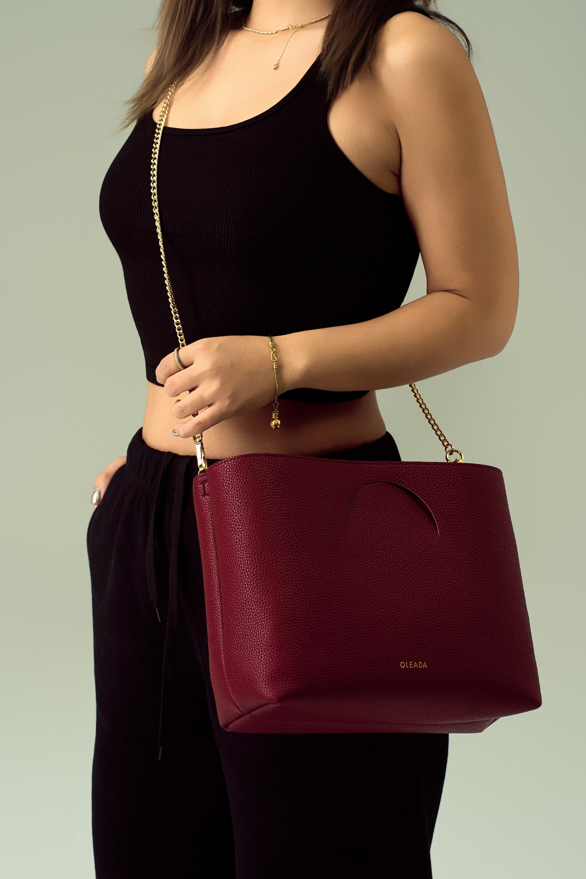 OLEADA NYC Apparel and Accessories > Women > Small Leather Goods > Leather Hand Bag Color_Scarlet Book Tote