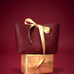 OLEADA NYC Apparel and Accessories > Women > Small Leather Goods > Leather Hand Bag Color_Scarlet Easy Book Tote