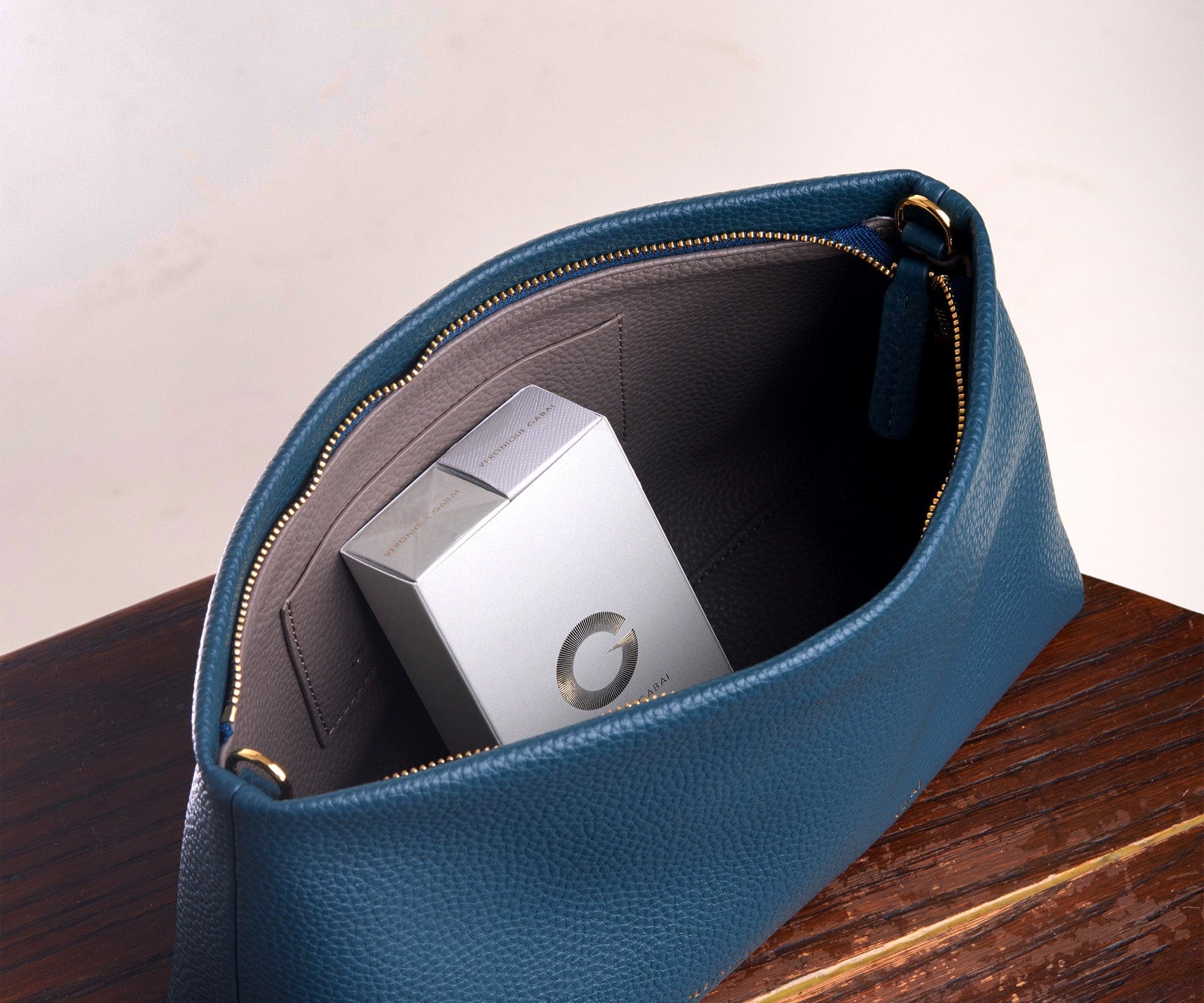 OLEADA NYC Apparel and Accessories > Women > Small Leather Goods > Leather Passport Holder Color_VG Limited OLEADA x Veronique Gabai Travel Set