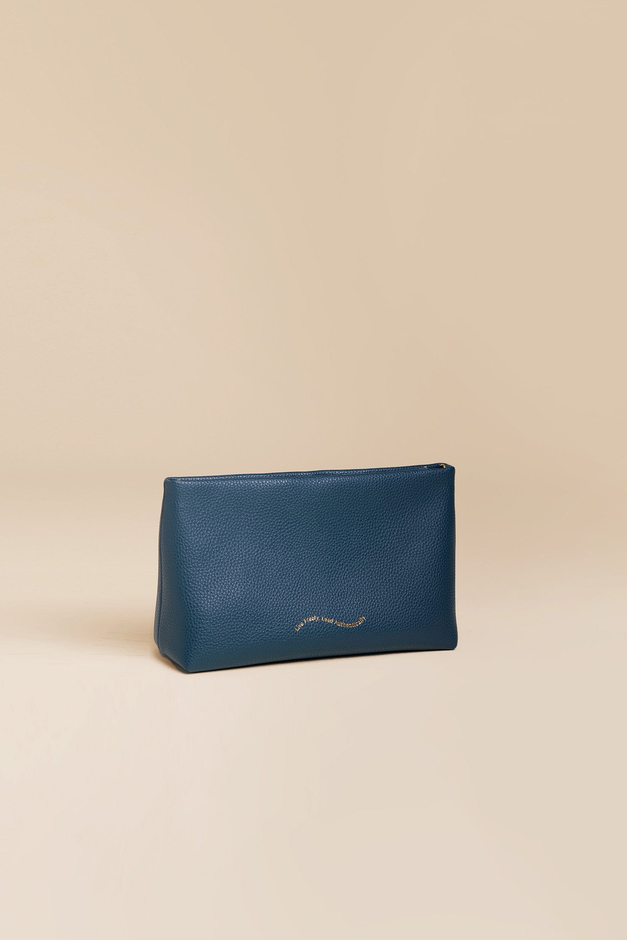 OLEADA NYC Apparel and Accessories > Women > Small Leather Goods > Leather Passport Holder Color_VG Limited OLEADA x Veronique Gabai Travel Set