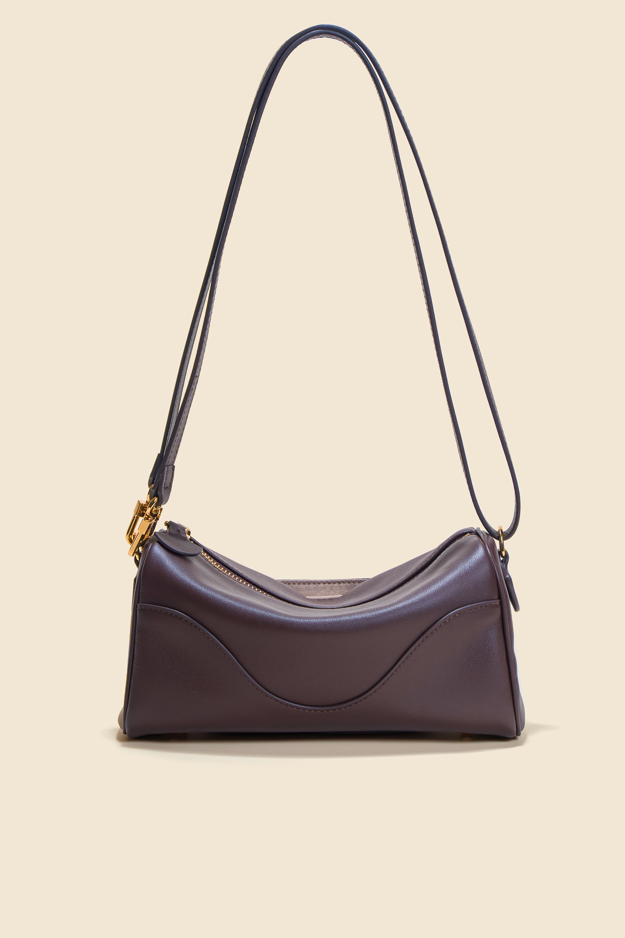 OLEADA NYC Apparel and Accessories > Women > Work Bag > Leather Handbag > Compact Bag > Shoulder Bag Marina Box