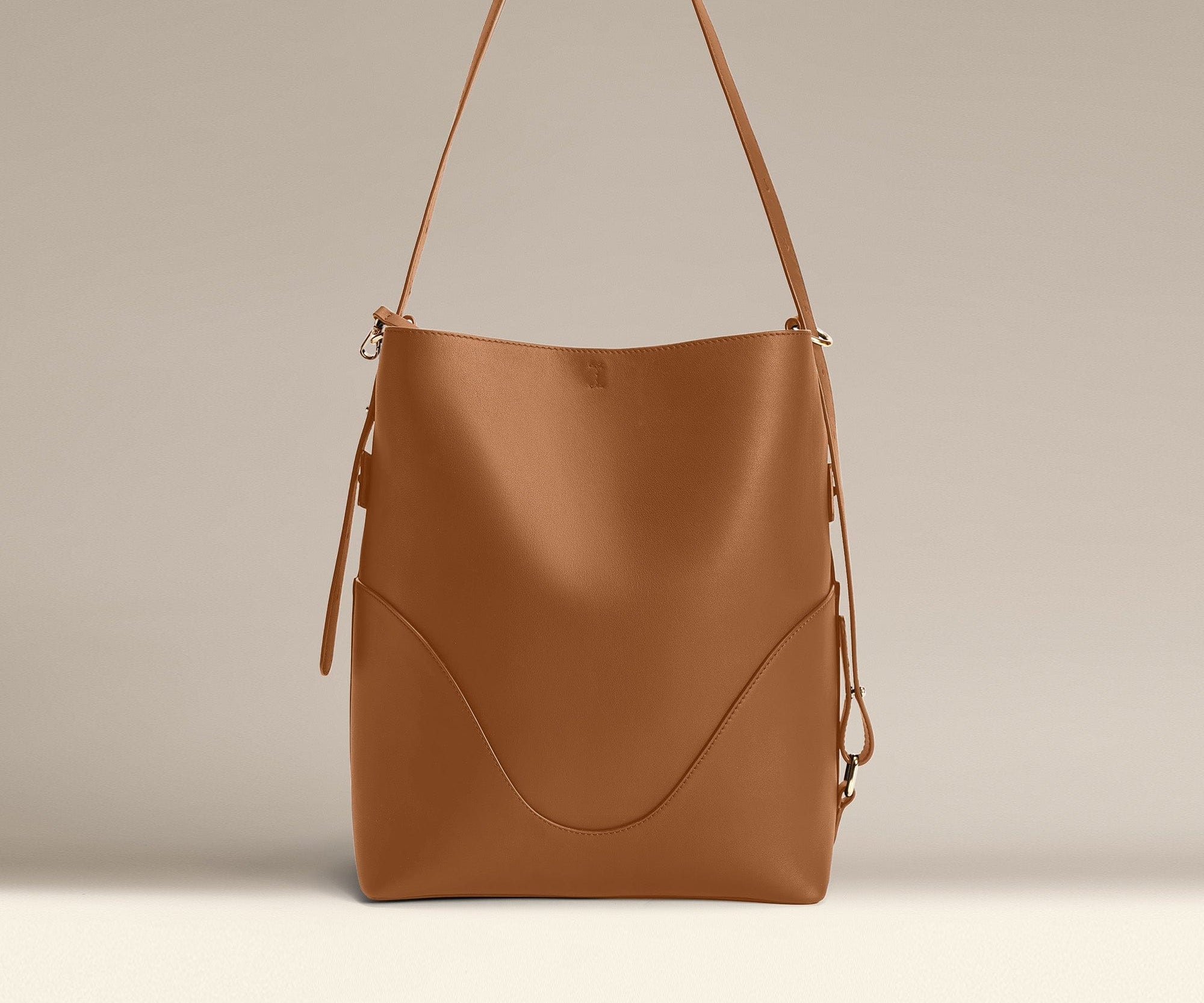 OLEADA NYC Bucket Bag > Leather Tote Bag For Women > Large Capacity Handbag > Convertible To Shoulder Bag > stylish 14 inch laptop bag Color_Cognac Marina Soft Bucket
