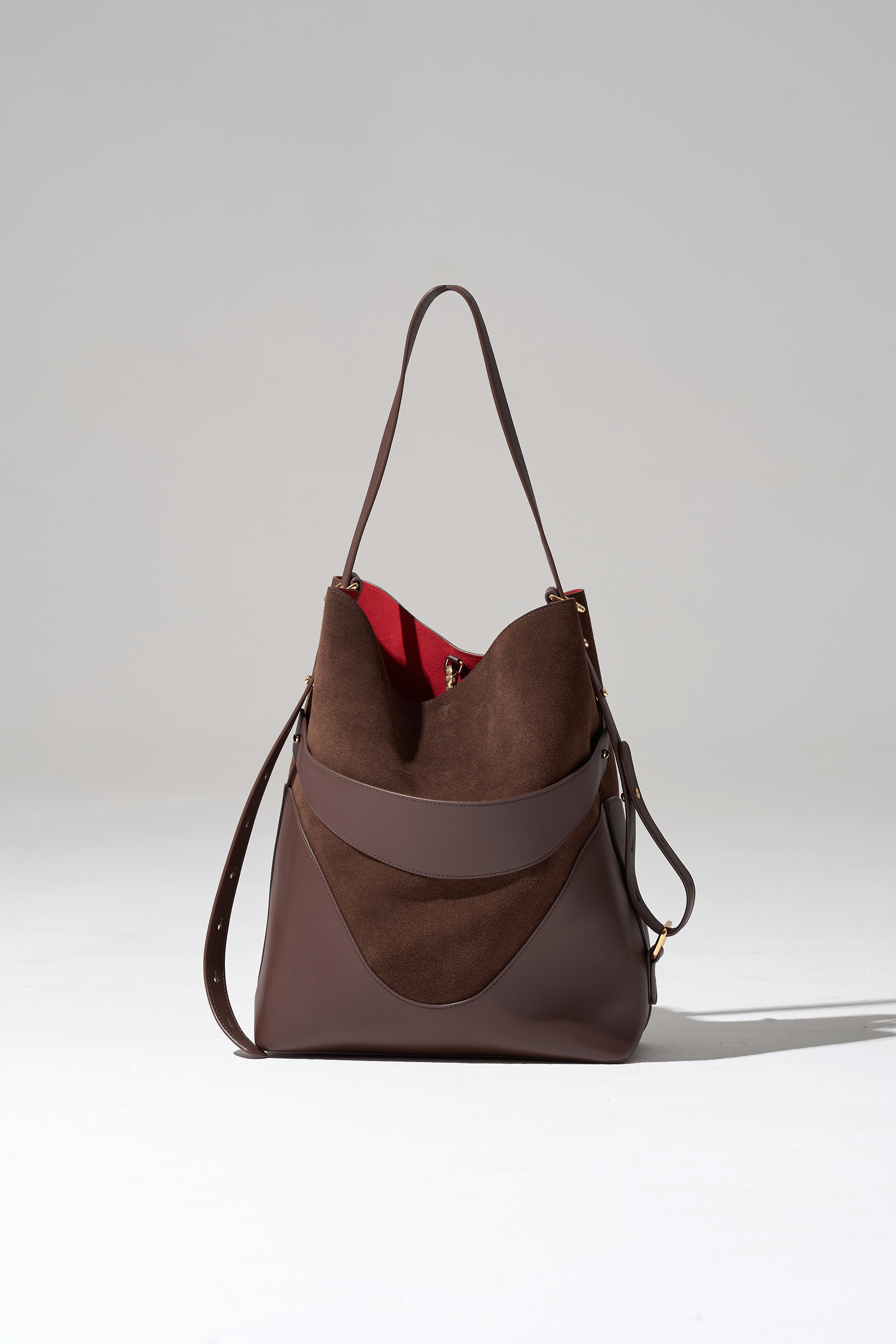 OLEADA NYC Bucket Bag > Leather Tote Bag For Women > Large Capacity Handbag > Convertible To Shoulder Bag > stylish 14 inch laptop bag Color_Mocha Marina Soft Bucket