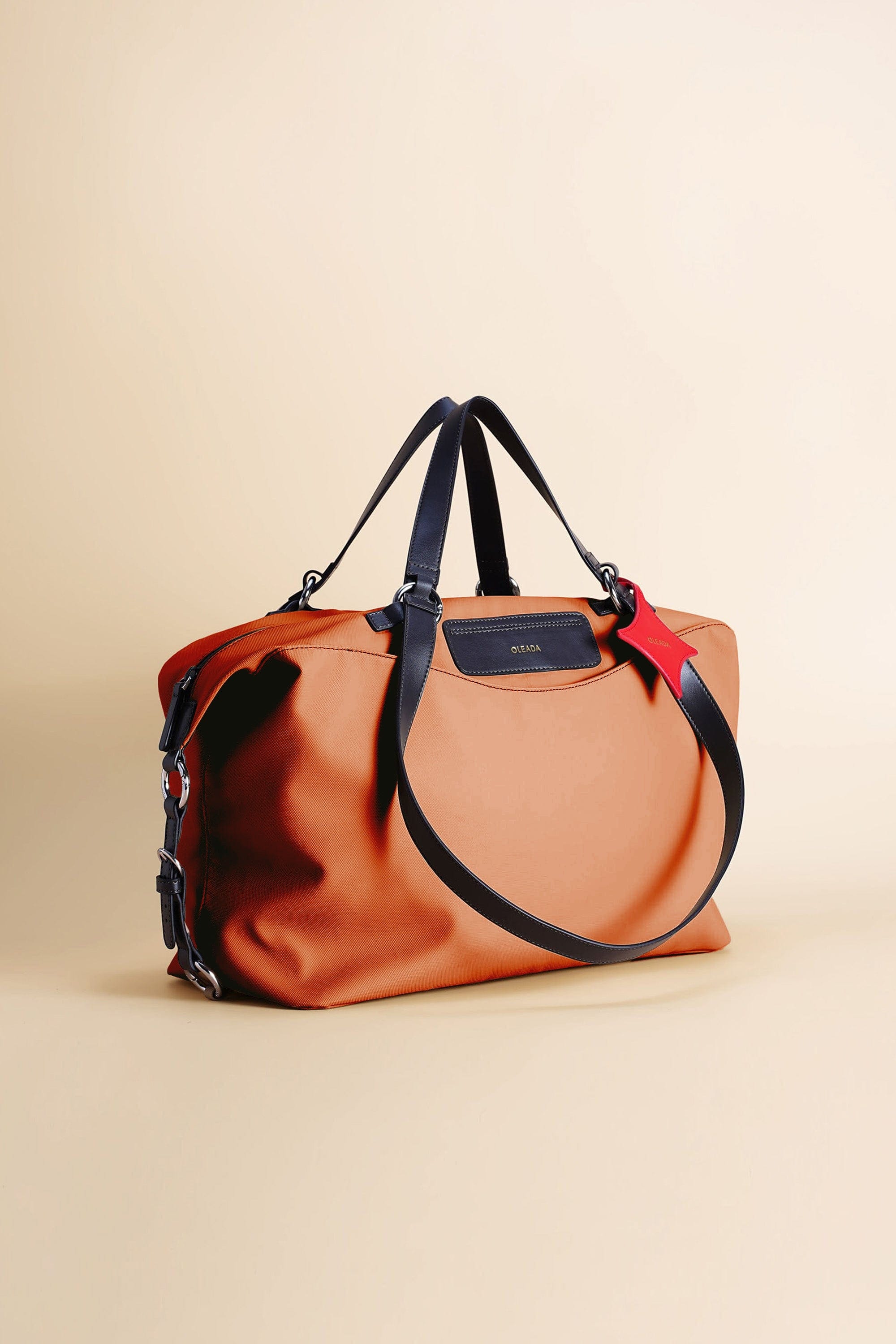 OLEADA NYC convertible travel bags > airport tote bags > overnight bags > water-resistant vegan bags > stylish multi-use bags AnyWear AnyDuffle