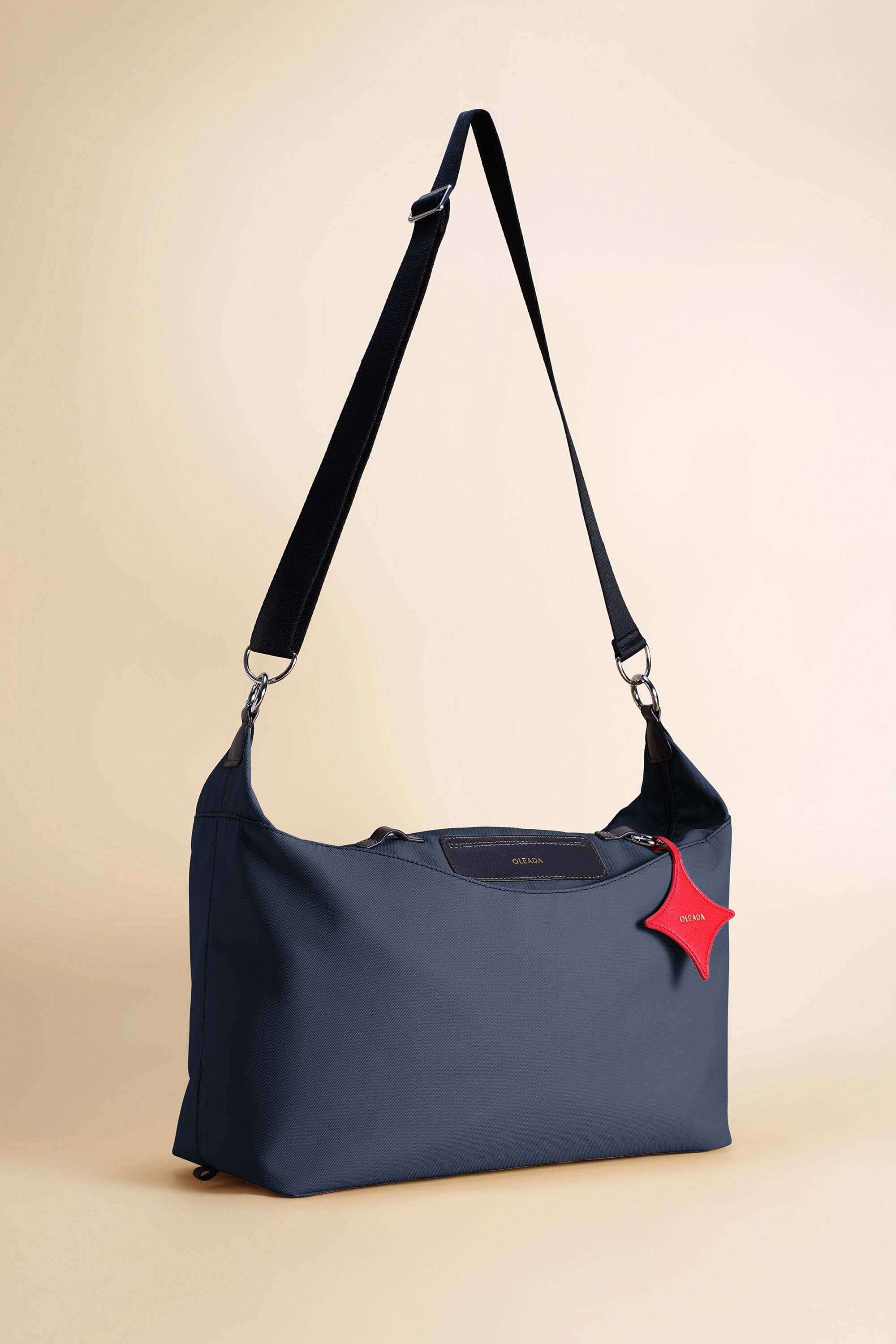 OLEADA NYC convertible travel bags > airport tote bags > overnight bags > water-resistant vegan bags > stylish multi-use bags AnyWear AnyDuffle