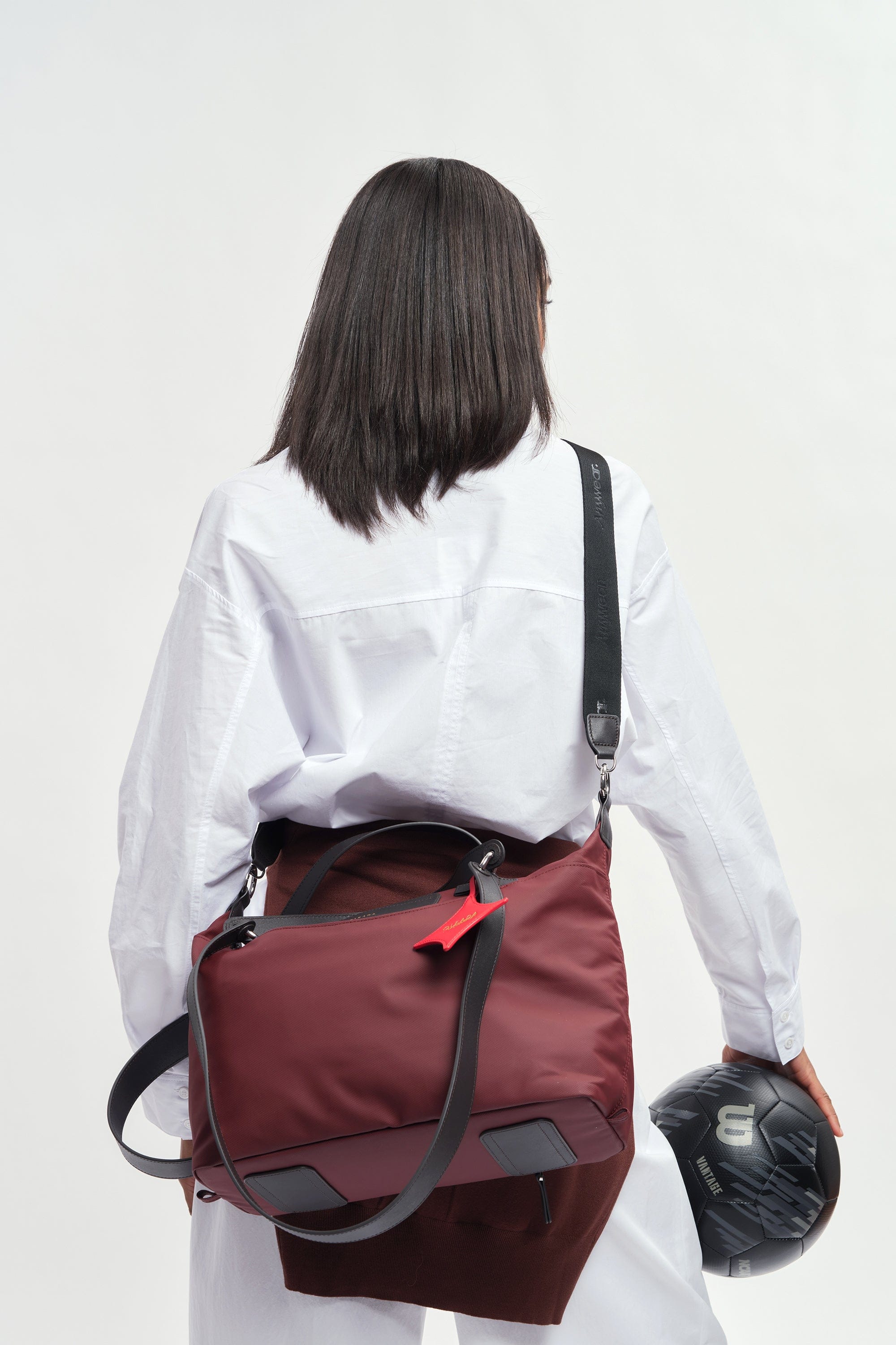 OLEADA NYC convertible travel bags > airport tote bags > overnight bags > water-resistant vegan bags > stylish multi-use bags AnyWear AnyDuffle City