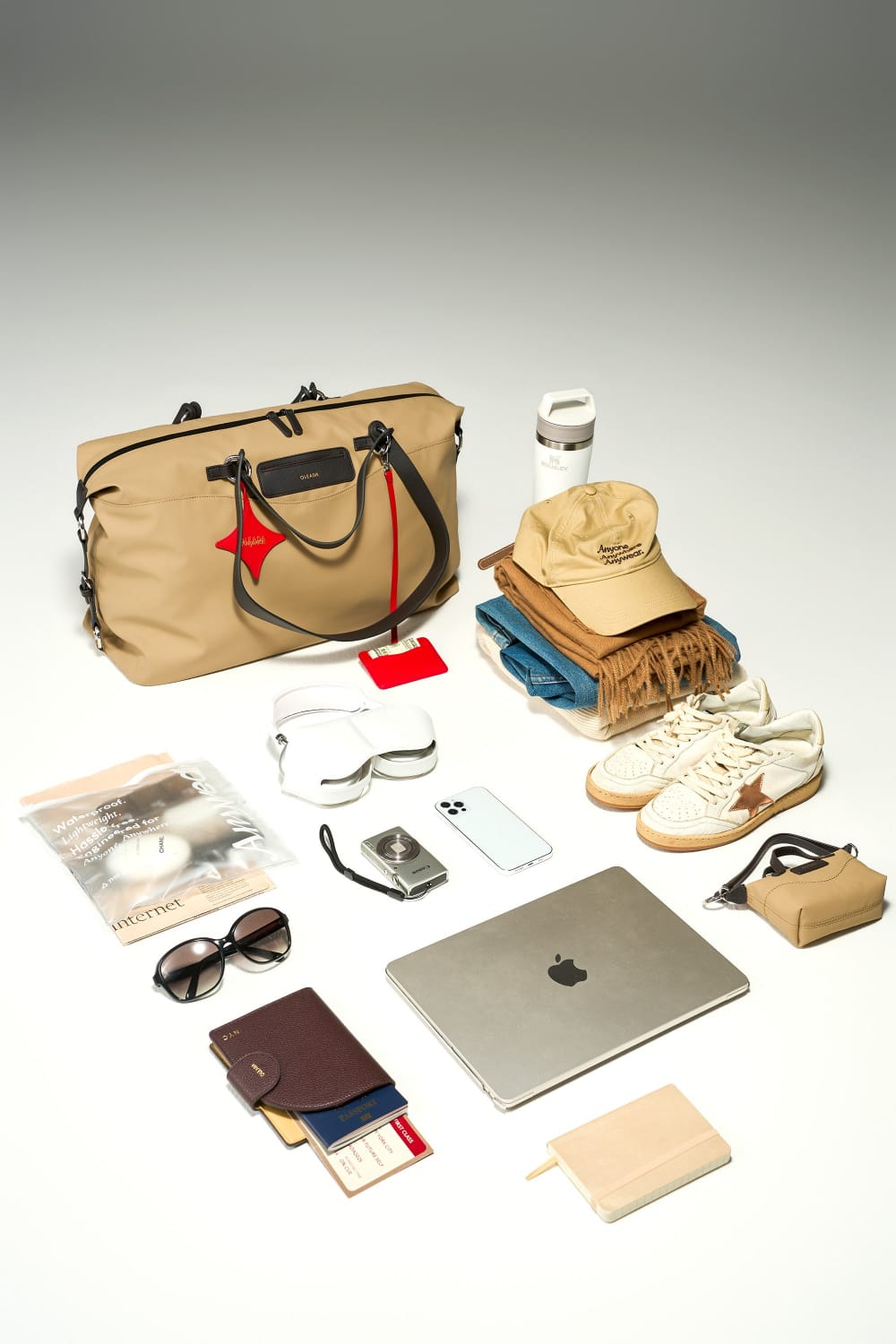 OLEADA NYC convertible travel bags > airport tote bags > overnight bags > water-resistant vegan bags > stylish multi-use bags AnyWear AnyDuffle - Travel Size