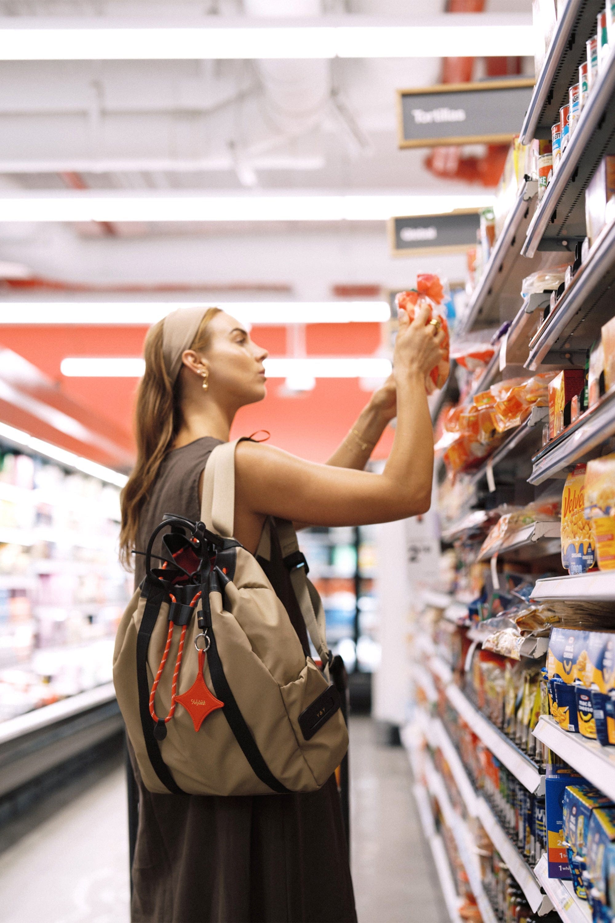 OLEADA NYC convertible travel bags > work-to-travel backpack > commuter bags > water-resistant vegan bags > stylish multi-use backpack Color_Abu Dhabi AnyWear Tennis Backpack