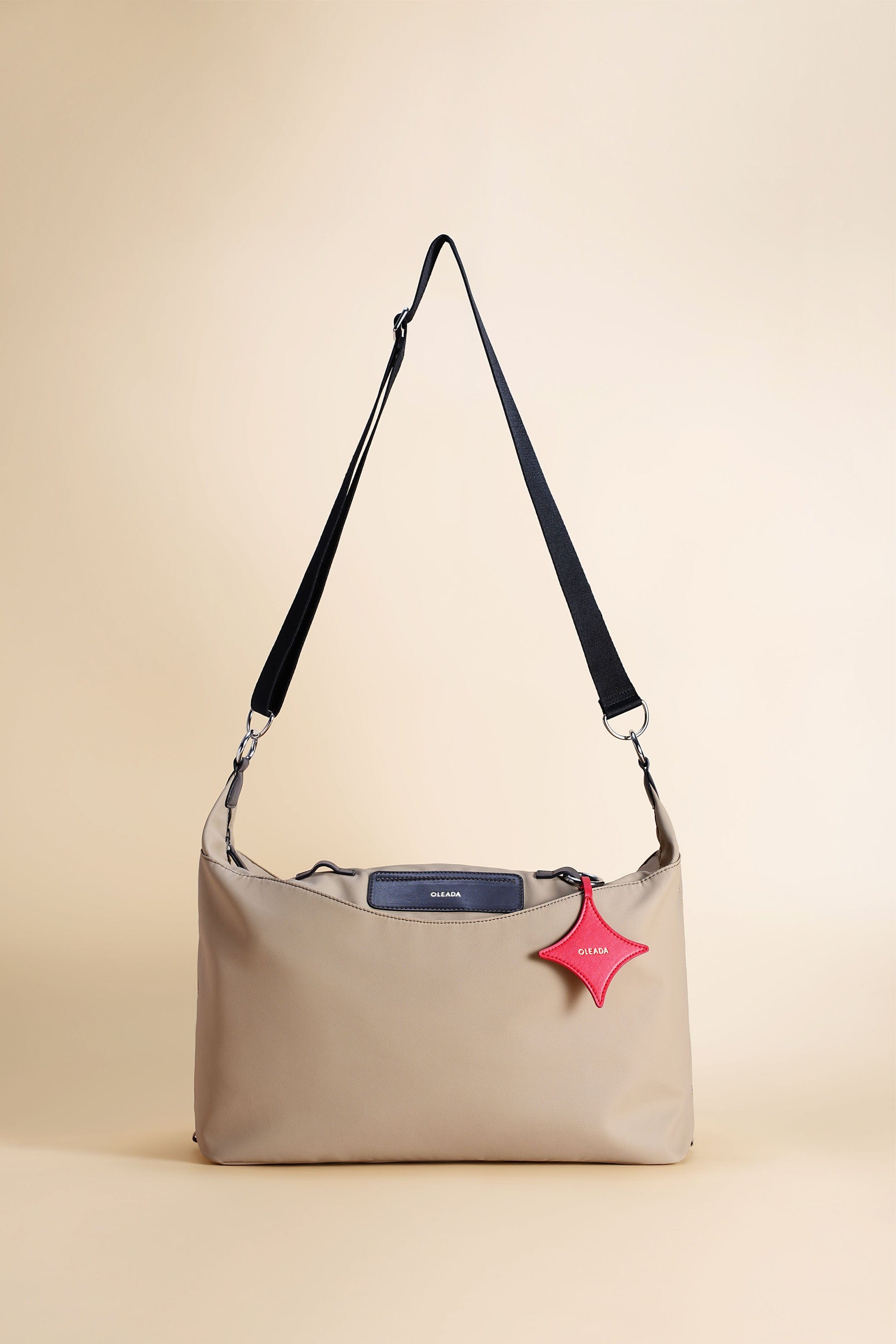 OLEADA NYC Convertible Travel Bags > Work-to-Travel Duffle Bags > Organized Carry Bags > Water-Resistant Vegan Bags > Stylish Multi-Use Bags Anywear AnyDuffle