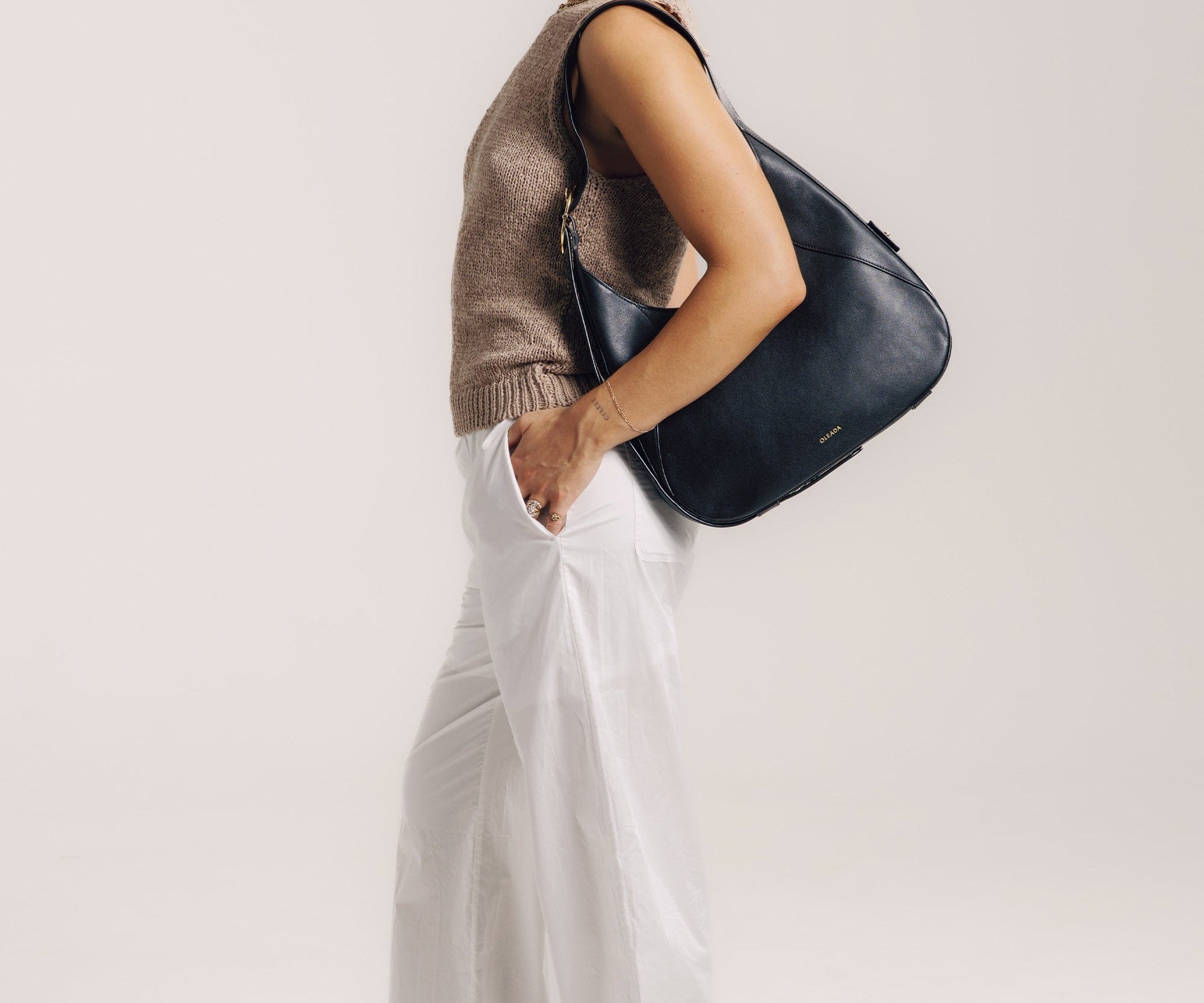 OLEADA NYC Hobo Bag > Leather Hobo Bag For Women > Mini Handbag > Convertible To Shoulder Bag > Fits iPad Mini> Mini Marina Hobo