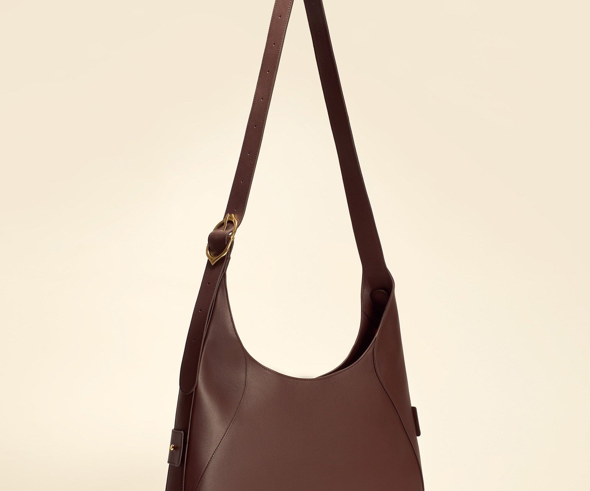 OLEADA NYC Hobo Bag > Leather Hobo Bag For Women > Mini Handbag > Convertible To Shoulder Bag > Fits iPad Mini> Mini Marina Hobo