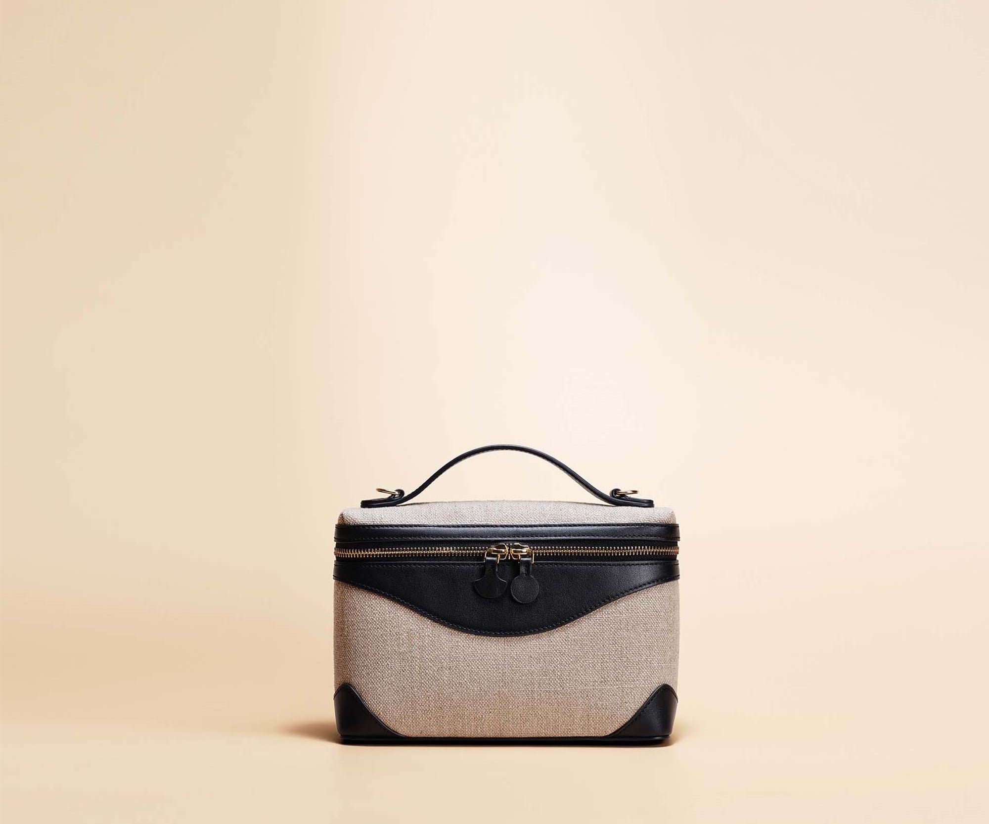 OLEADA NYC Leather Handbag > Women Work Bag > Top Handle Bag > Shoulder Bag > Mini Bag Color_Noir Mini Anchor Bag