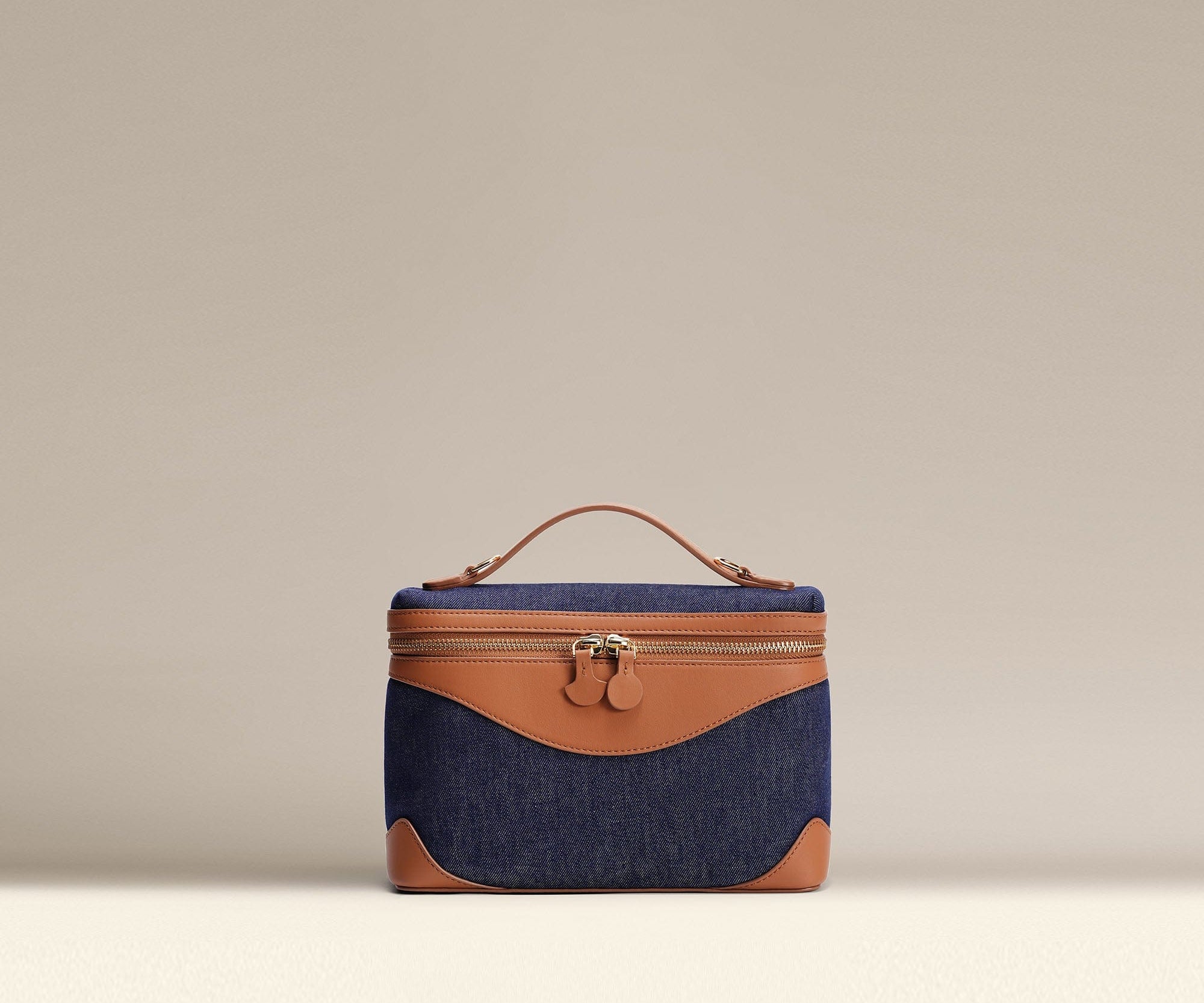 OLEADA NYC Leather Handbag > Women Work Bag > Top Handle Bag > Shoulder Bag > Mini Bag Color_NutsDenim Mini Anchor Bag Denim/Canvas