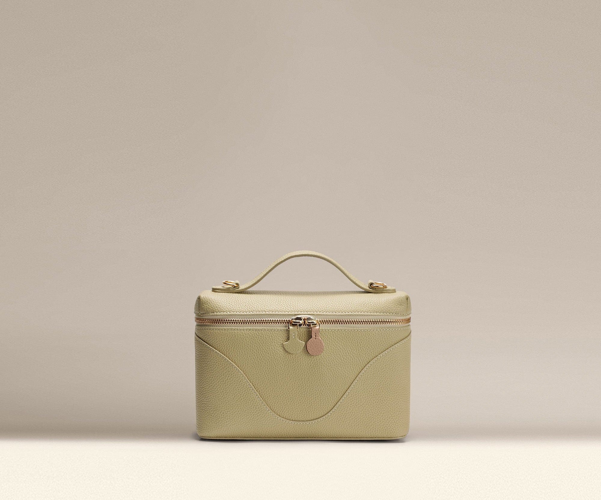 OLEADA NYC Leather Handbag > Women Work Bag > Top Handle Bag > Shoulder Bag > Mini Bag Color_Pistachio Mini Anchor Bag