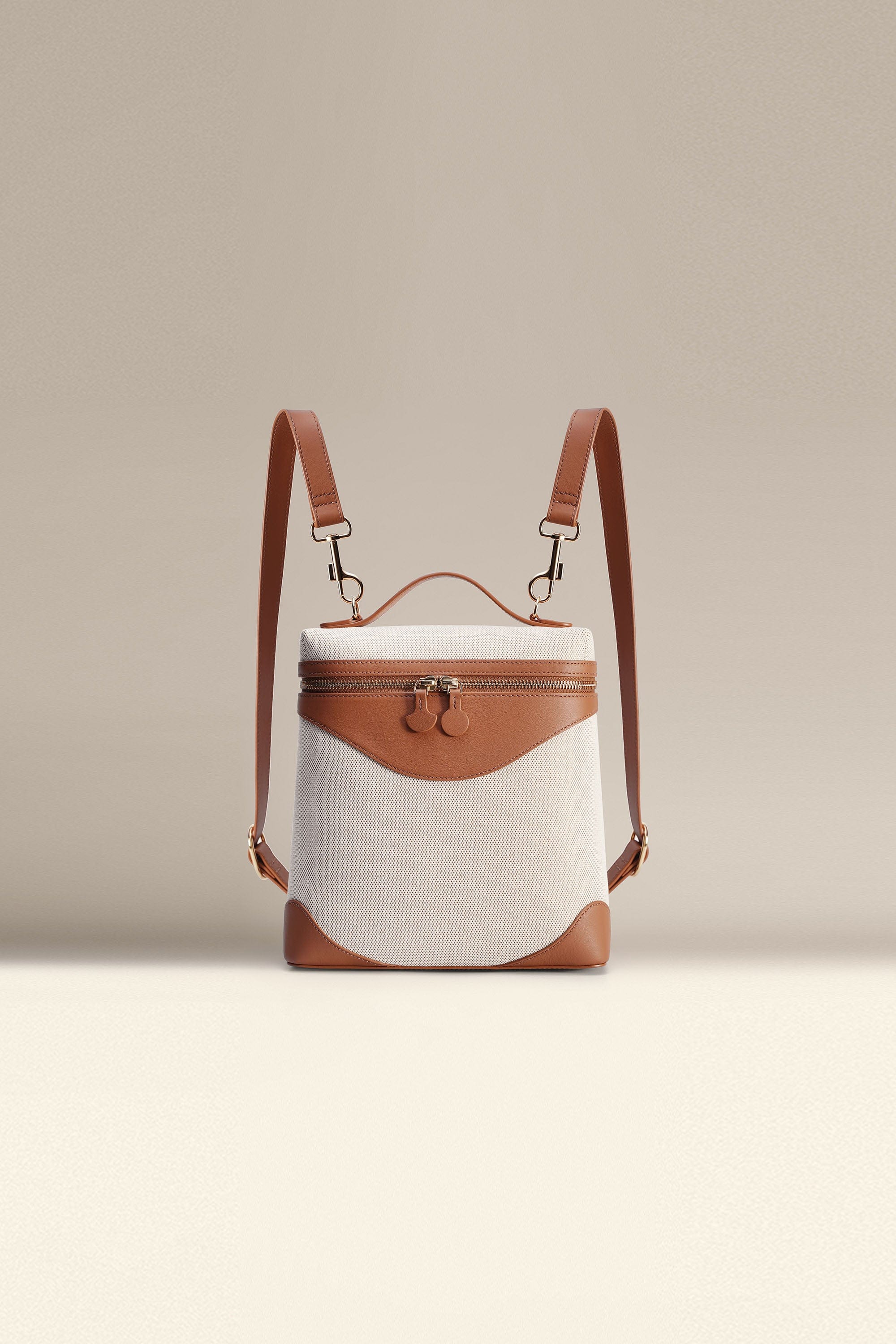 OLEADA NYC Leather Handbag > Women Work Bag > Top Handle Bag > Shoulder Bag > Mini Bag Color_SAND Anchor Bag