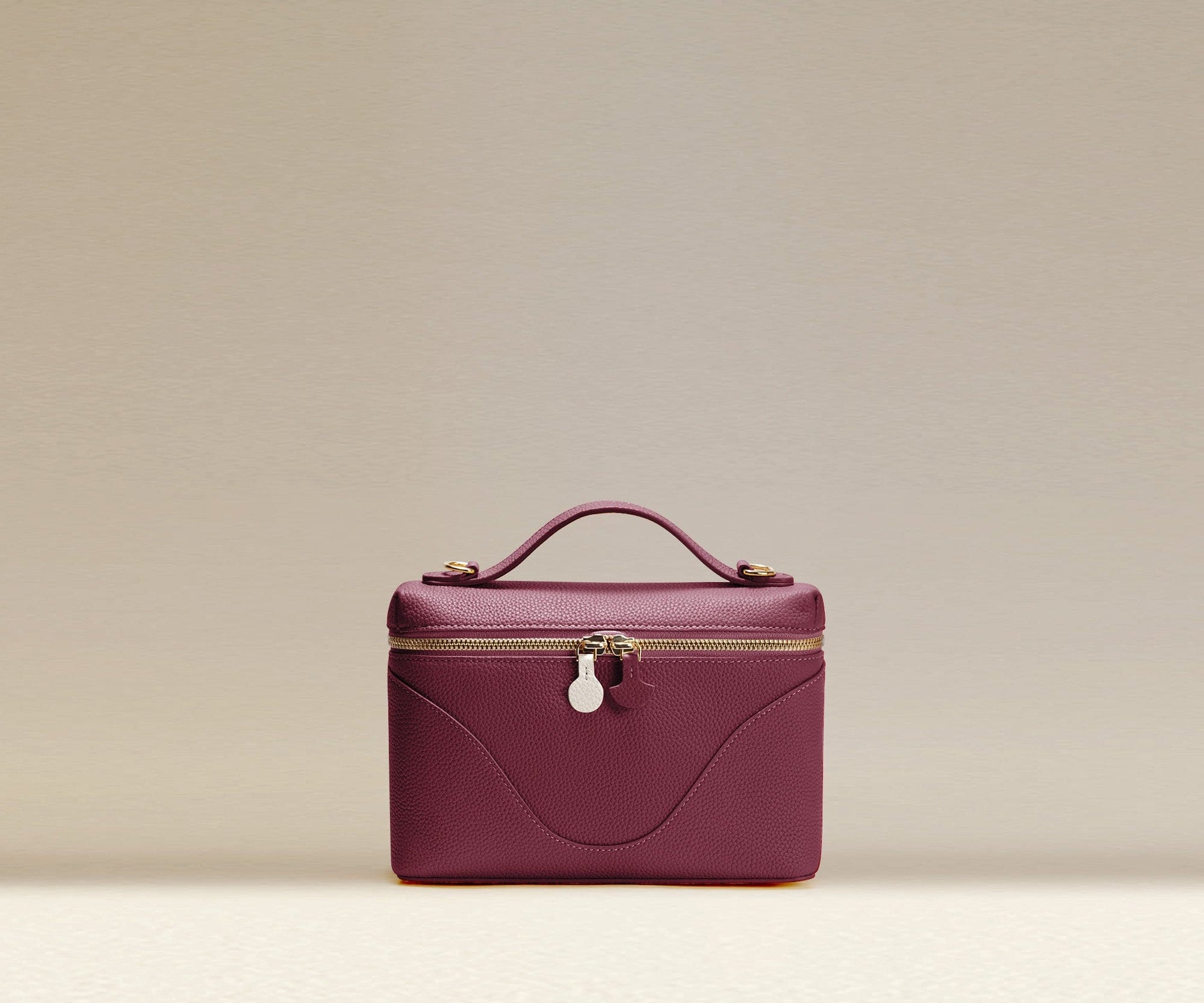 OLEADA NYC Leather Handbag > Women Work Bag > Top Handle Bag > Shoulder Bag > Mini Bag Color_Scarlet Mini Anchor Bag