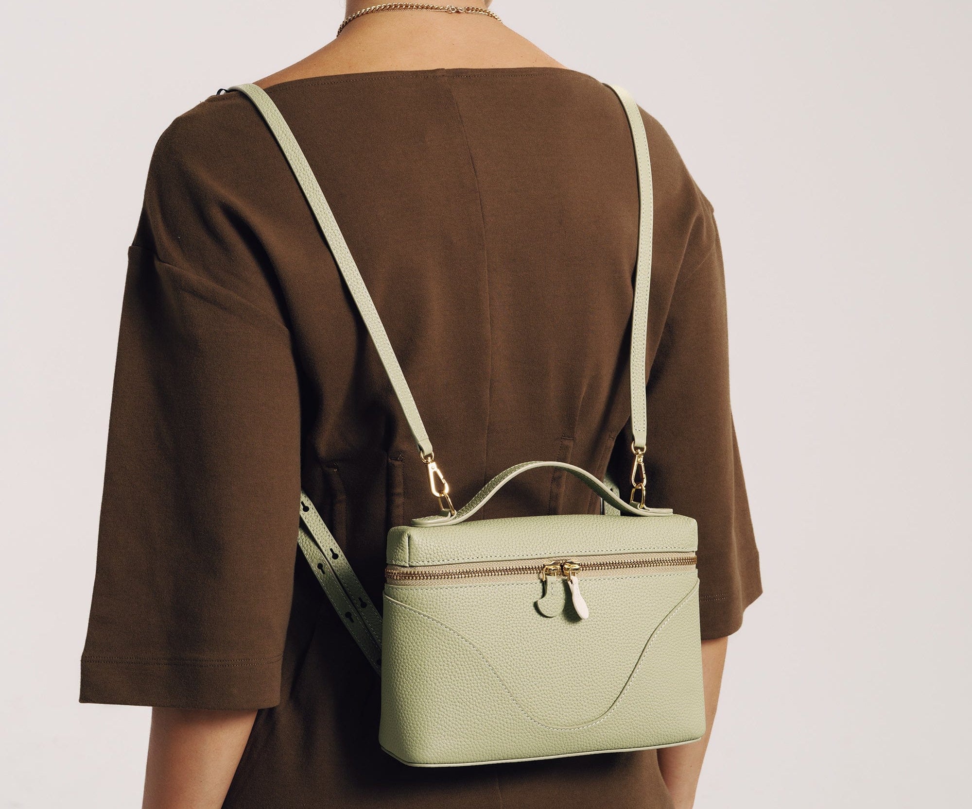 OLEADA NYC Leather Handbag > Women Work Bag > Top Handle Bag > Shoulder Bag > Mini Bag Mini Anchor Bag