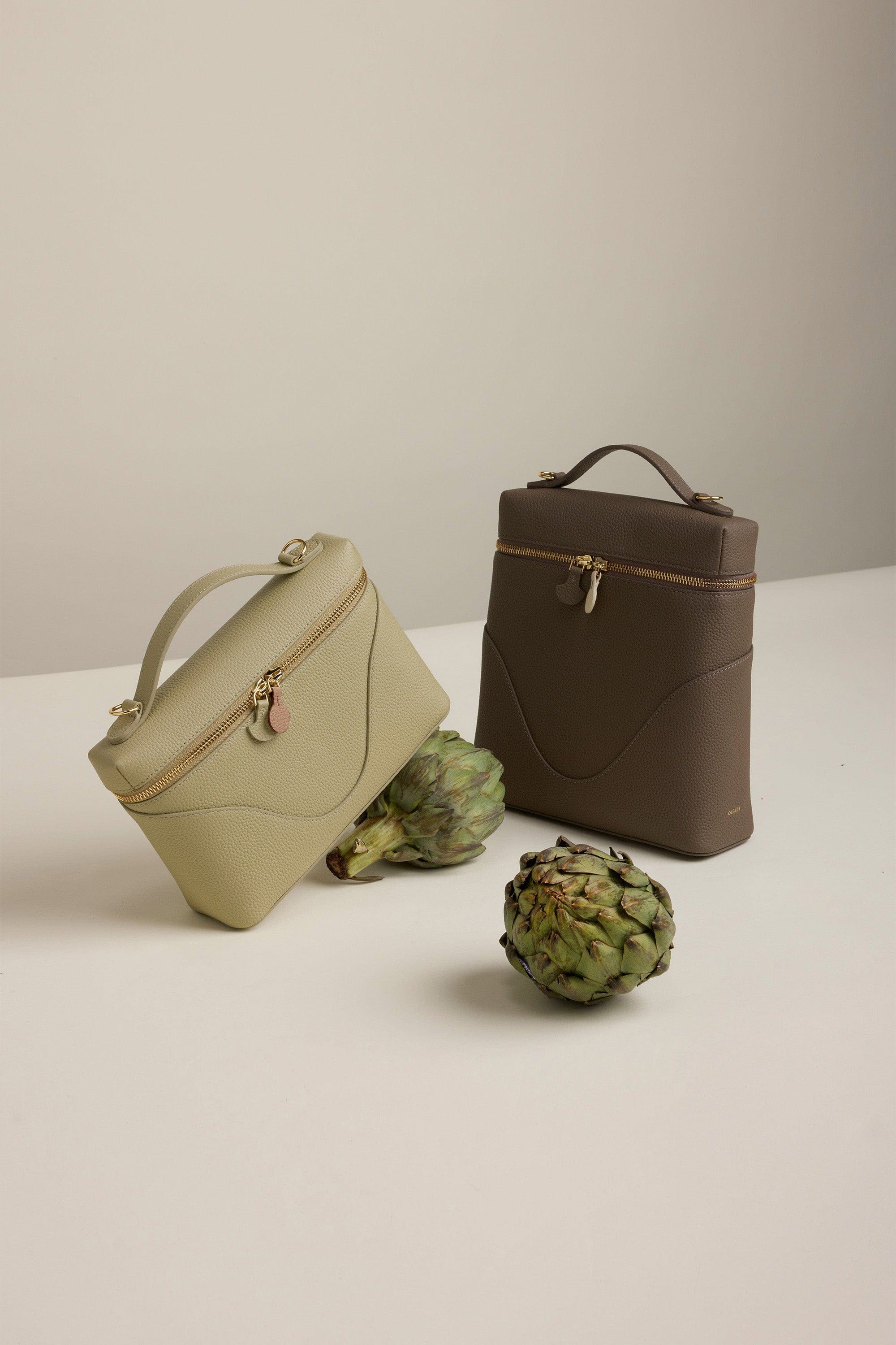 OLEADA NYC Leather Handbag > Women Work Bag > Top Handle Bag > Shoulder Bag > Mini Bag Mini Anchor Bag