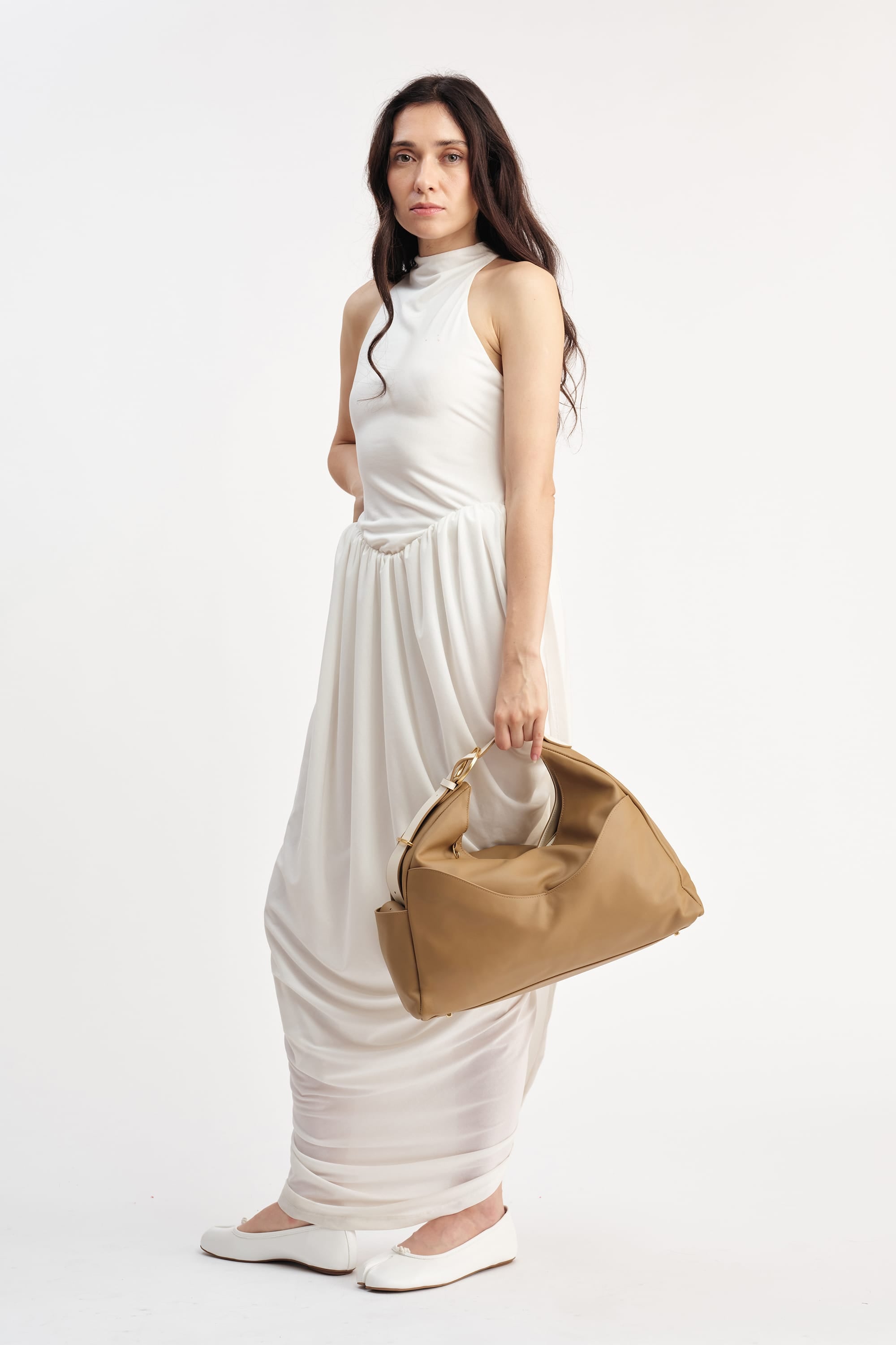 OLEADA NYC Mini Hobo Bag > Women Leather Bag For All Occasions > multiple interior and exterior pockets with a laptop compartment > 13 inch laptop bag > convertible to shoulder bag Reverie Hobo