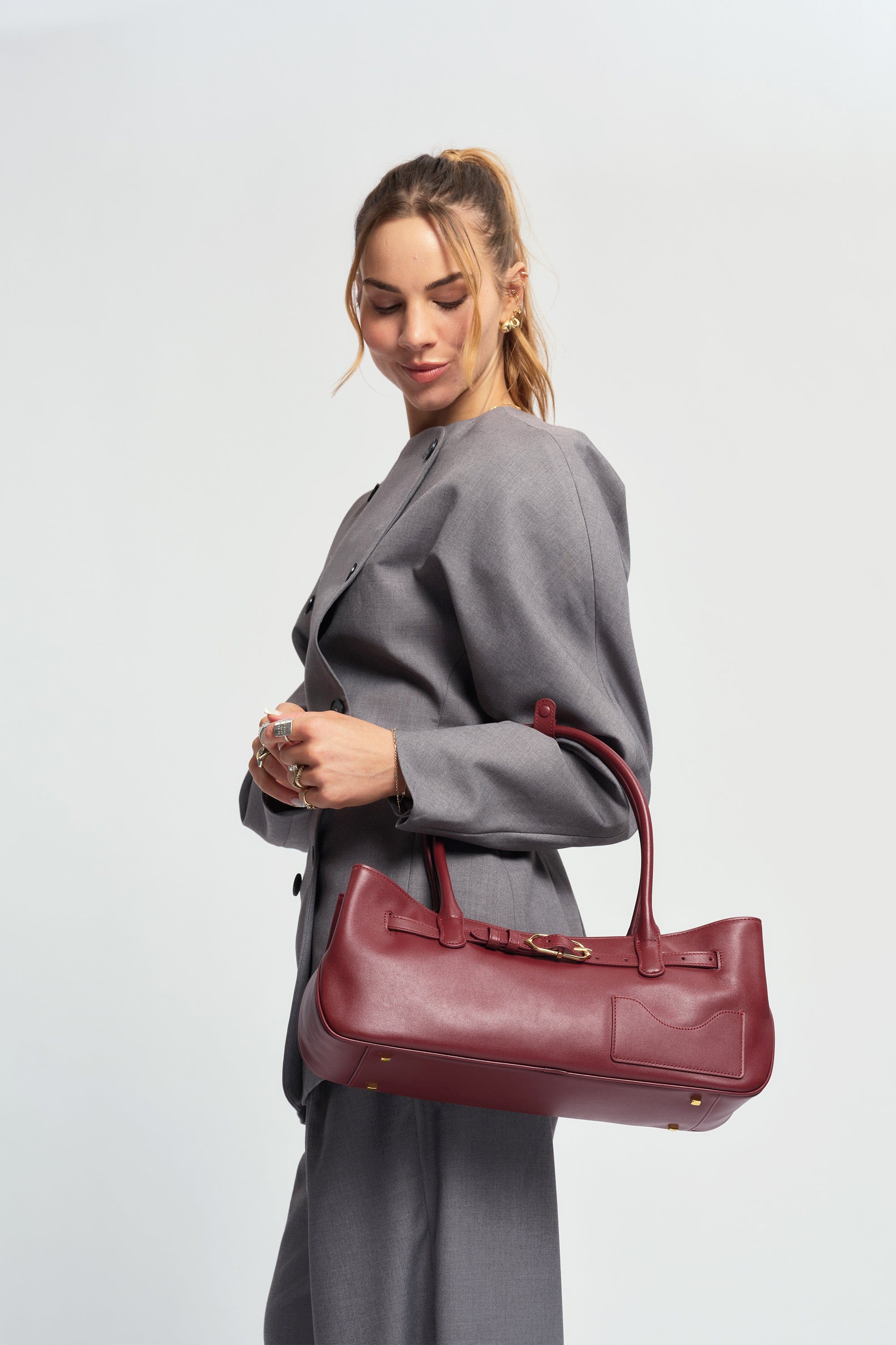 OLEADA NYC Tote Bag > Leather Tote Bag For Women > Mini Handbag > Convertible To Shoulder Bag > Fits iPad> Mini Marina Tote