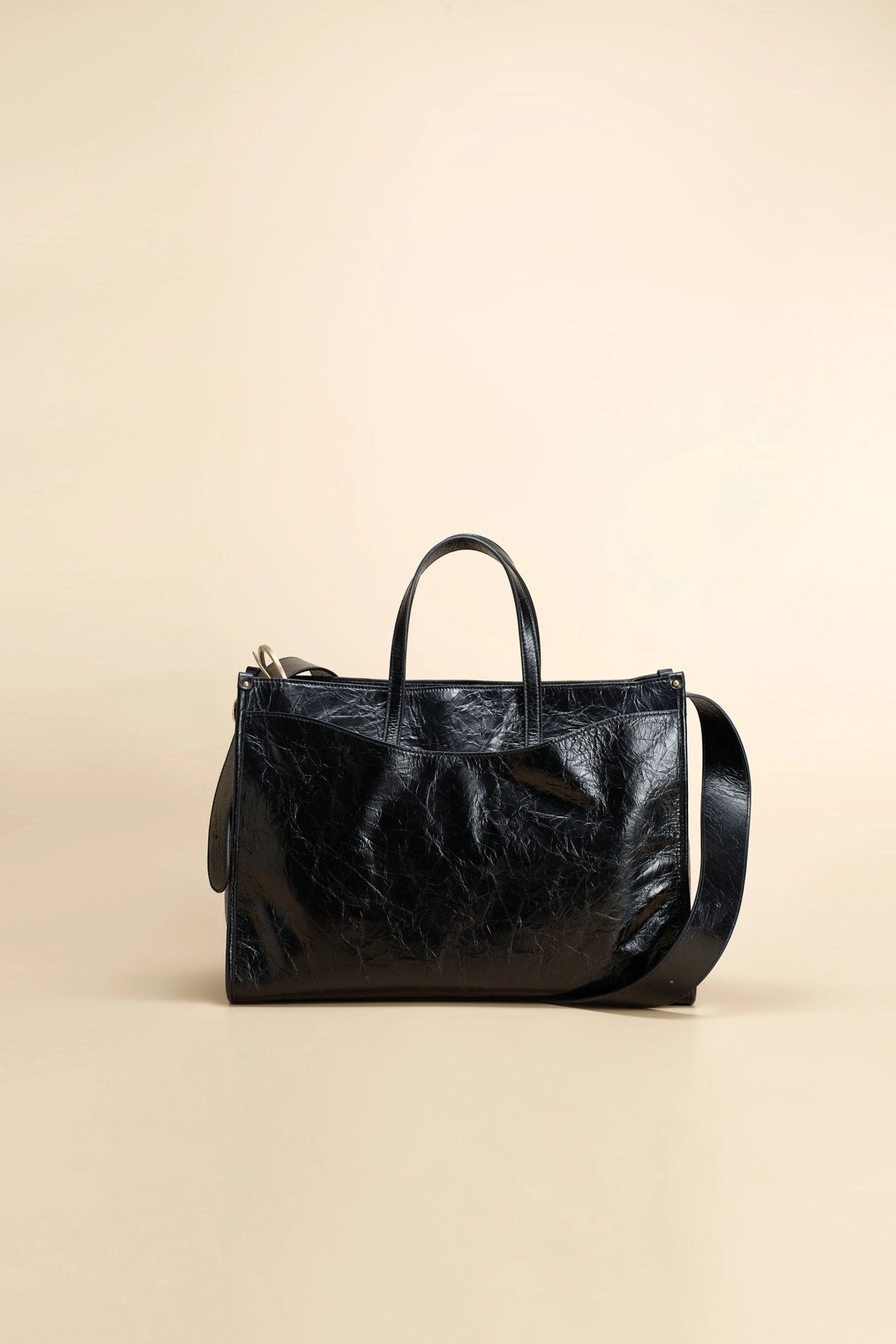 OLEADA NYC Work Tote Bag > Leather Work Tote For Women > Large Capacity Bag > 16 Inch Laptop Bag > Convertible To Shoulder Bag Color_Obsidian Reverie Tote