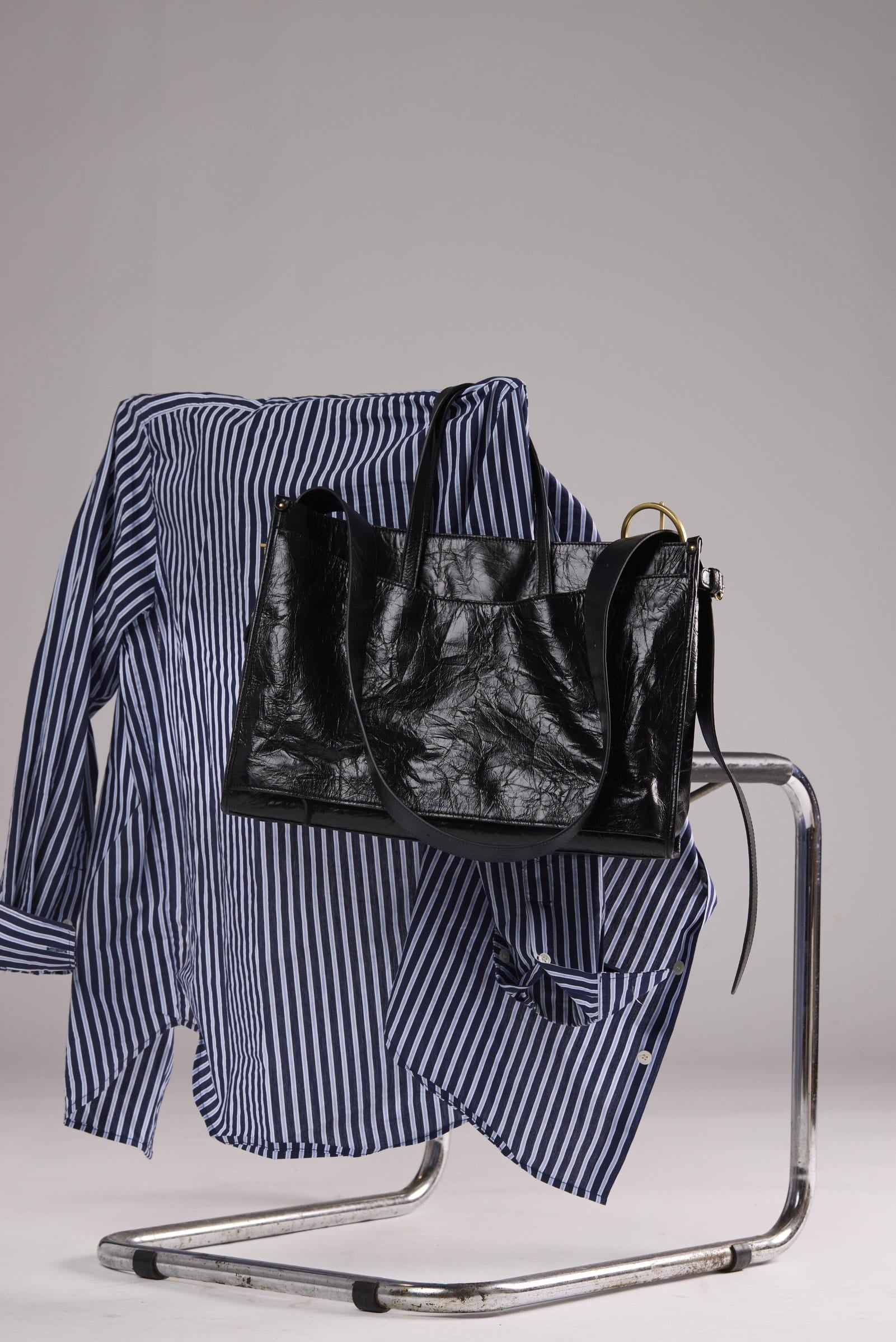 OLEADA NYC Work Tote Bag > Leather Work Tote For Women > Large Capacity Bag > 16 Inch Laptop Bag > Convertible To Shoulder Bag Reverie Tote