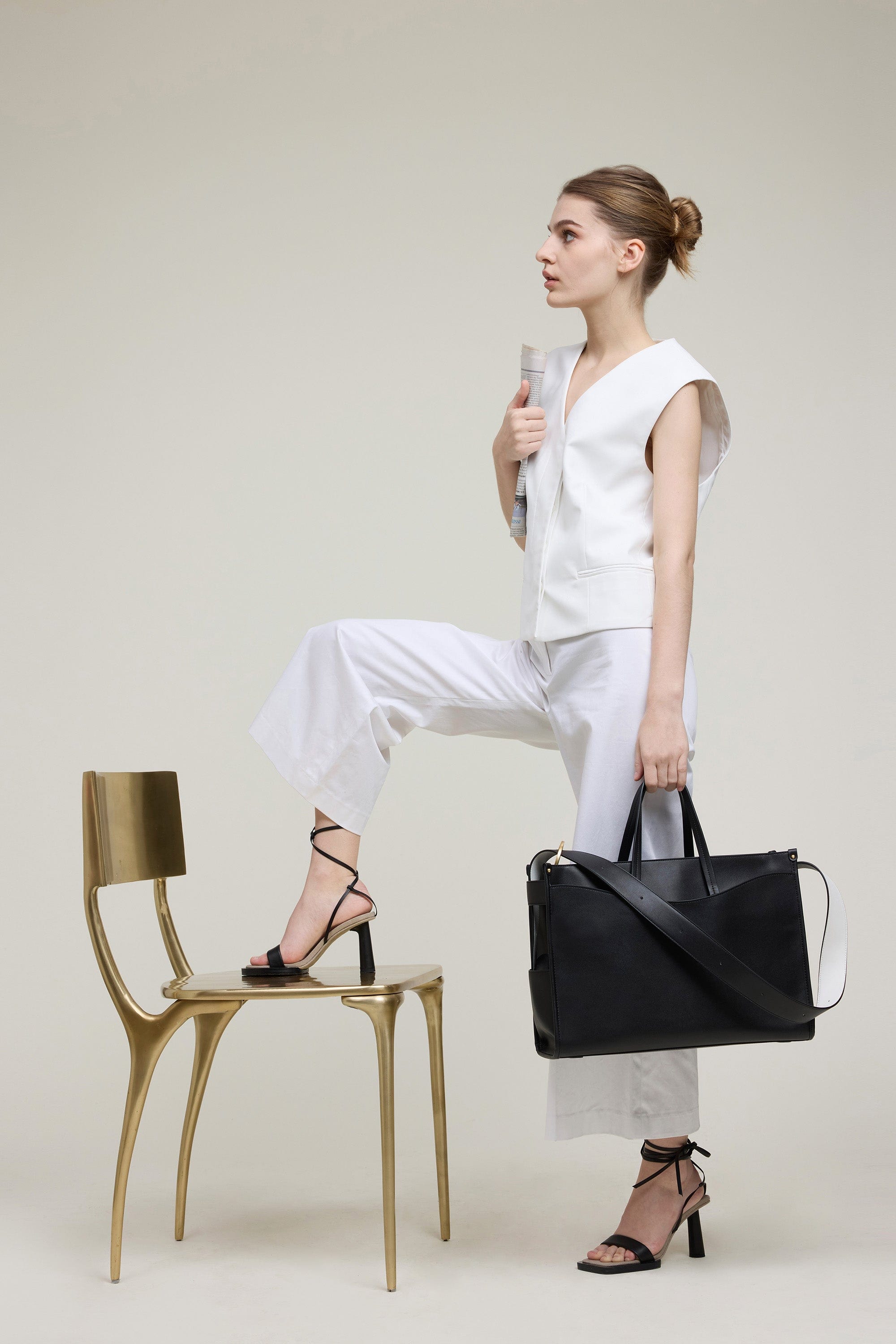 OLEADA NYC Work Tote Bag > Leather Work Tote For Women > Large Capacity Bag > 16 Inch Laptop Bag > Convertible To Shoulder Bag Reverie Tote